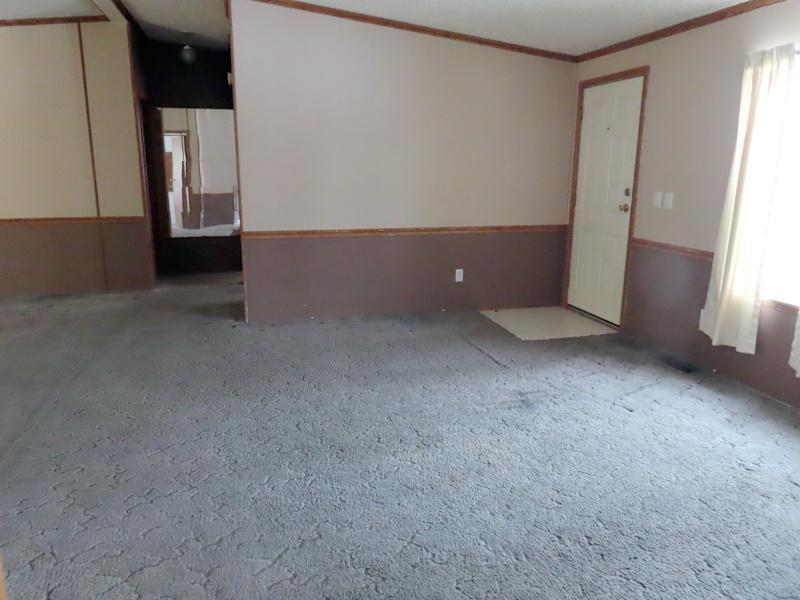 1997 single family home for sale at 18340 US Highway 59 NE in Thief River Falls, MN — 3 bed, 2 bath (photo 12 of 34)