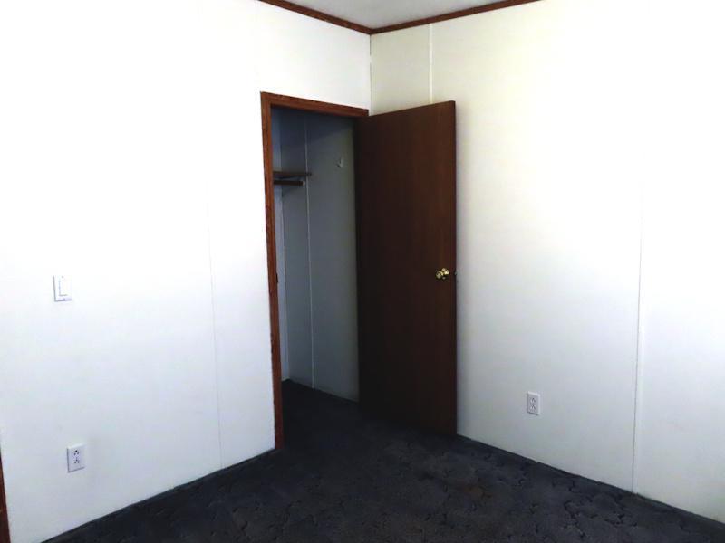 1997 single family home for sale at 18340 US Highway 59 NE in Thief River Falls, MN — 3 bed, 2 bath (photo 21 of 34)