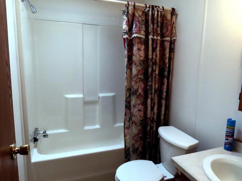 1997 single family home for sale at 18340 US Highway 59 NE in Thief River Falls, MN — 3 bed, 2 bath (photo 22 of 34)