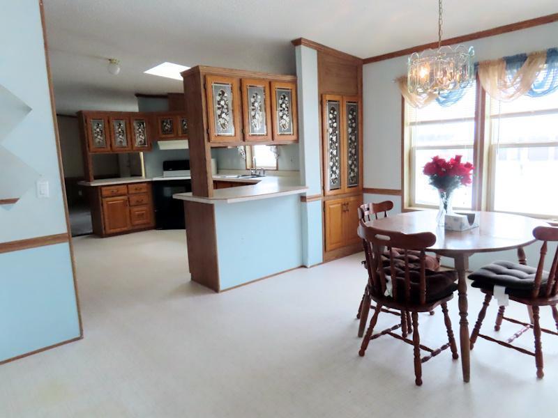 1997 single family home for sale at 18340 US Highway 59 NE in Thief River Falls, MN — 3 bed, 2 bath (photo 7 of 34)