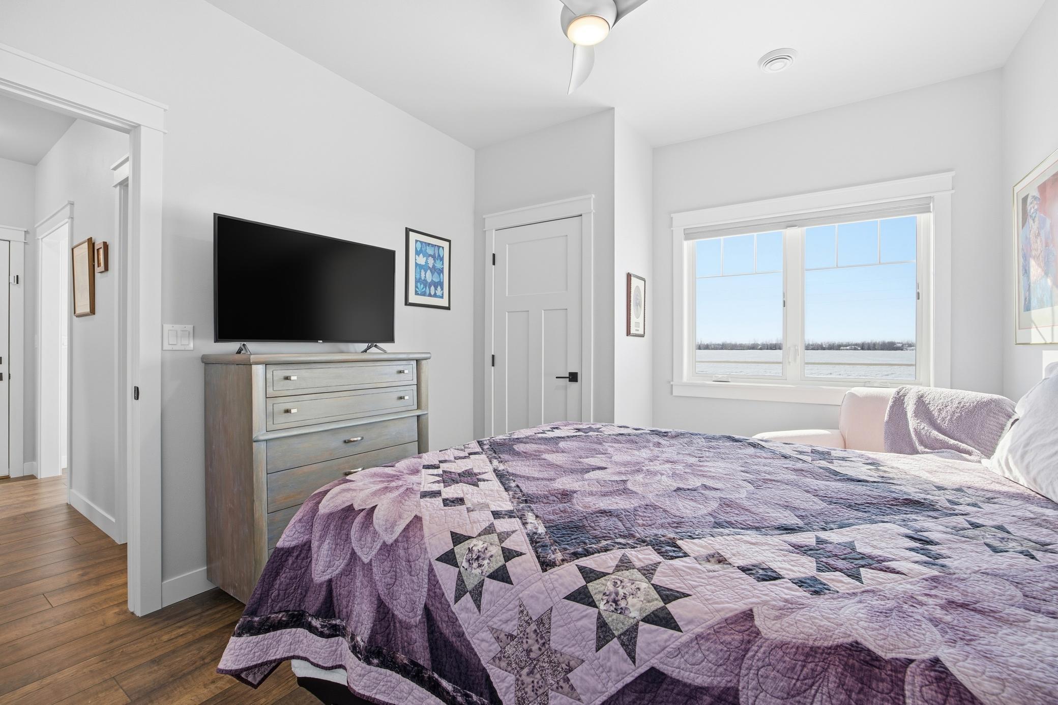 2023 single family home for sale at 1576 75th Avenue S in Fargo, ND — 2 bed, 2 bath (photo 19 of 26)