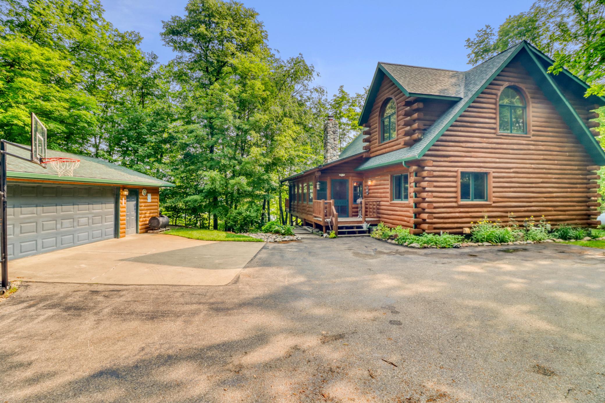 2000 single family home for sale at 32360 SW Pickerel Lake Road in Detroit Lakes, MN — 4 bed, 3 bath (photo 57 of 61)