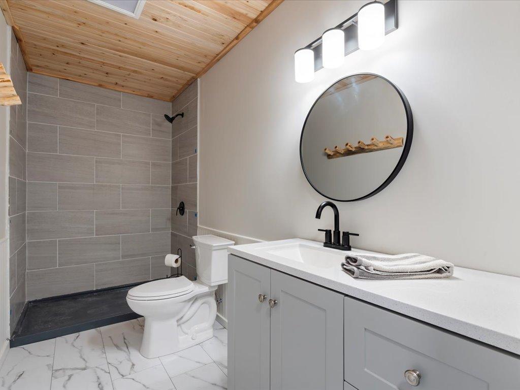 1977 single family home for sale at 20839 State Highway 371 in Brainerd, MN — 4 bed, 2 bath (photo 20 of 31)