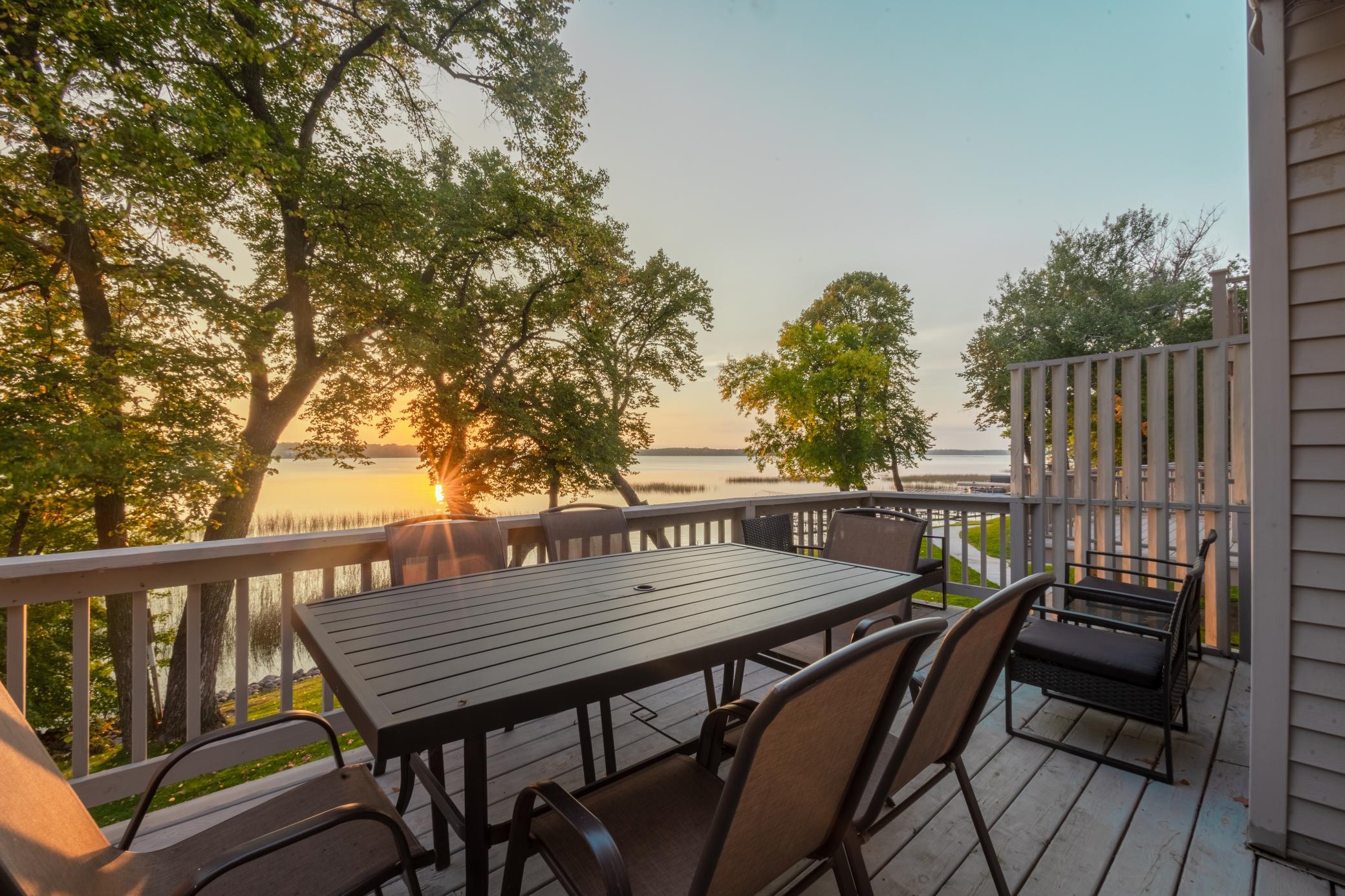 1975 townhouse for sale at 2520 Le Homme Dieu Heights NE in Alexandria, MN — 4 bed, 3 bath (photo 3 of 28)