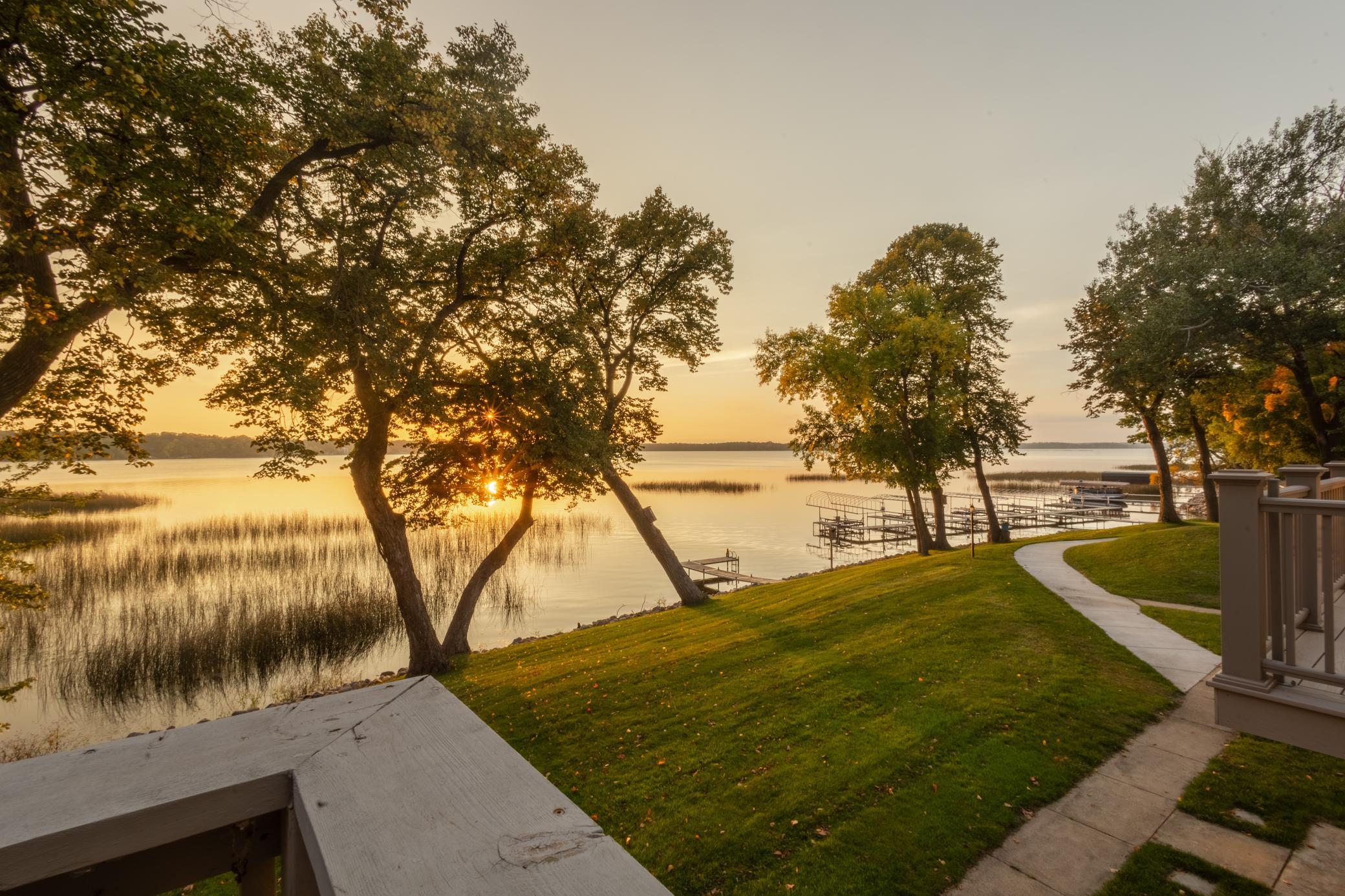 1975 townhouse for sale at 2520 Le Homme Dieu Heights NE, Unit 2 in Alexandria, MN — 4 bed, 3 bath (photo 5 of 51)