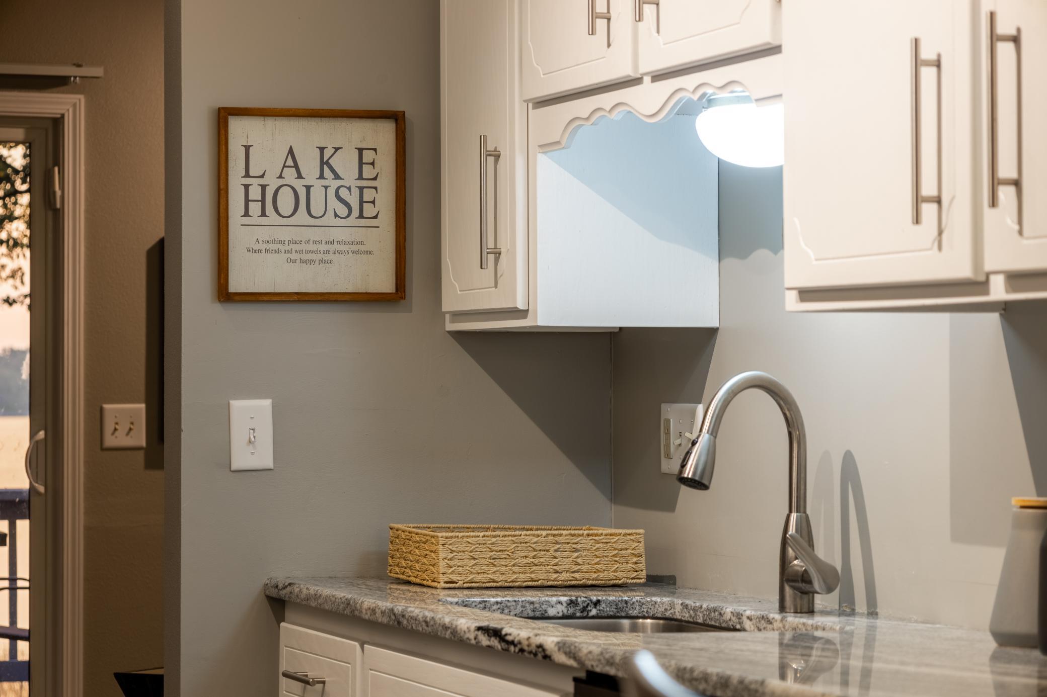 1975 townhouse for sale at 2520 Le Homme Dieu Heights NE, Unit 2 in Alexandria, MN — 4 bed, 3 bath (photo 43 of 51)