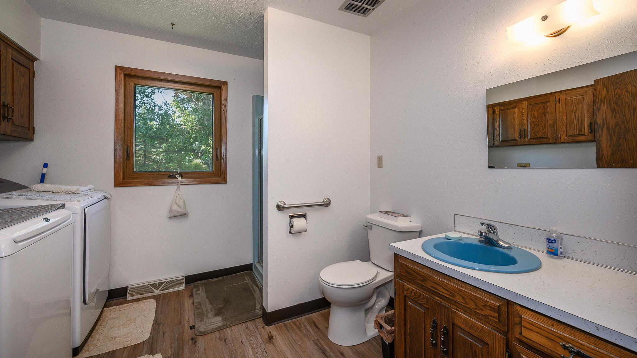 1976 single family home for sale at 8155 34th Avenue SE in Wishek, ND — 4 bed, 3 bath (photo 35 of 69)