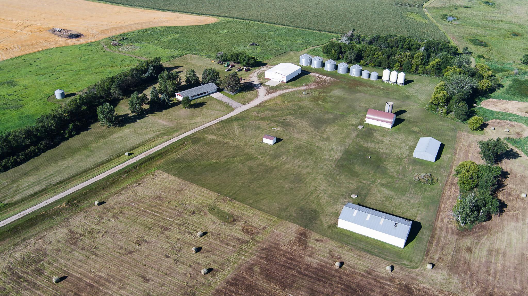 1976 single family home for sale at 8155 34th Avenue SE in Wishek, ND — 4 bed, 3 bath (photo 58 of 69)