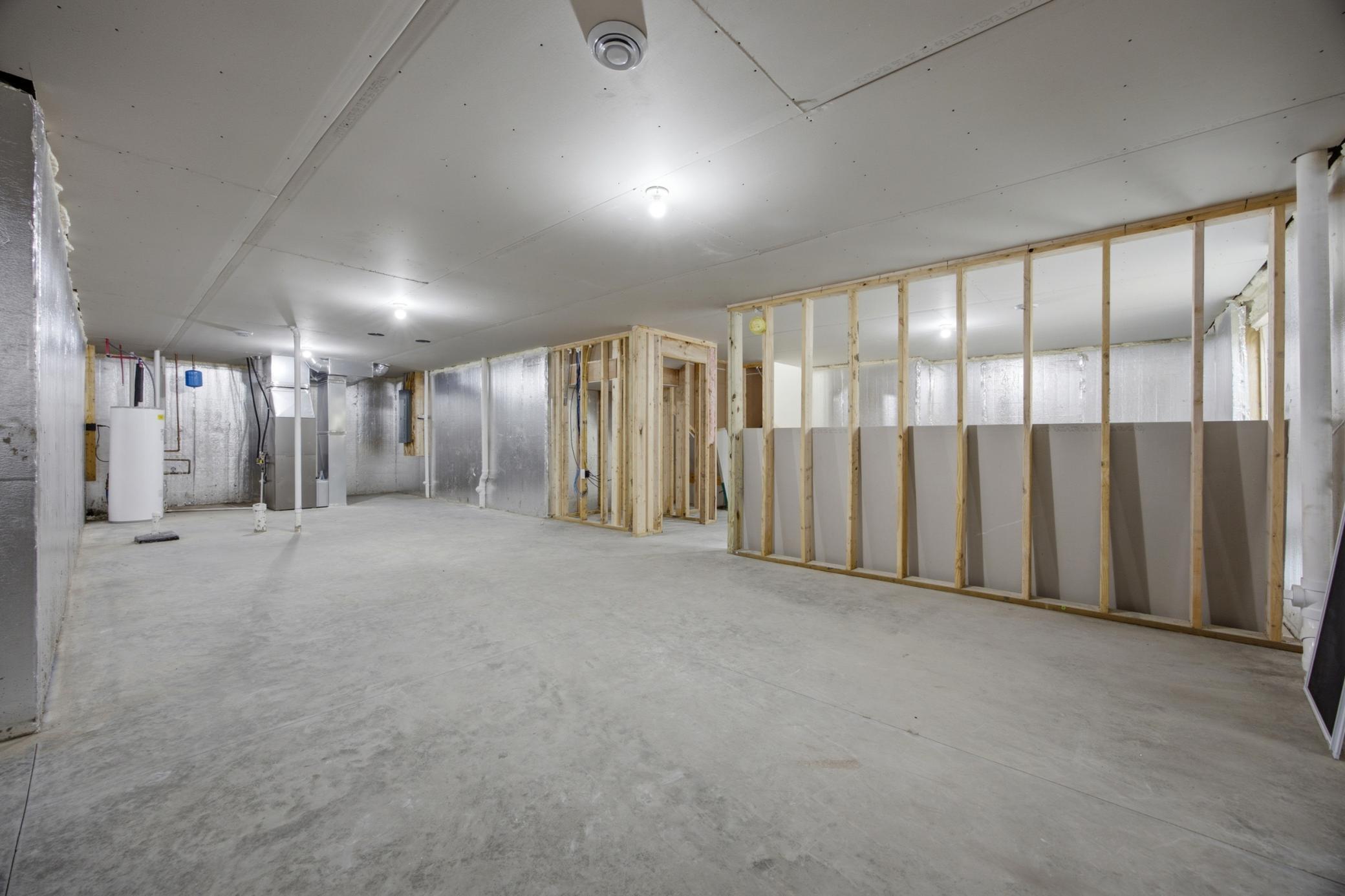 2025 single family home for sale at 8916 Meadowlark Parkway in Horace, ND — 4 bed, 3 bath (photo 31 of 33)