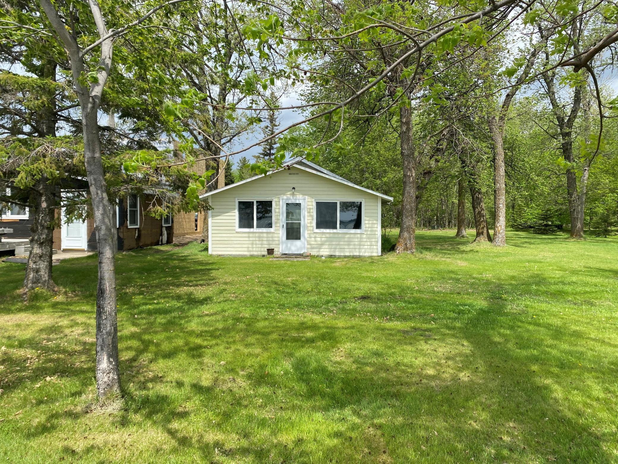 1956 single family home for sale at 42606 Pleasure Park Road in Ottertail, MN — 2 bed, 1 bath (photo 14 of 31)
