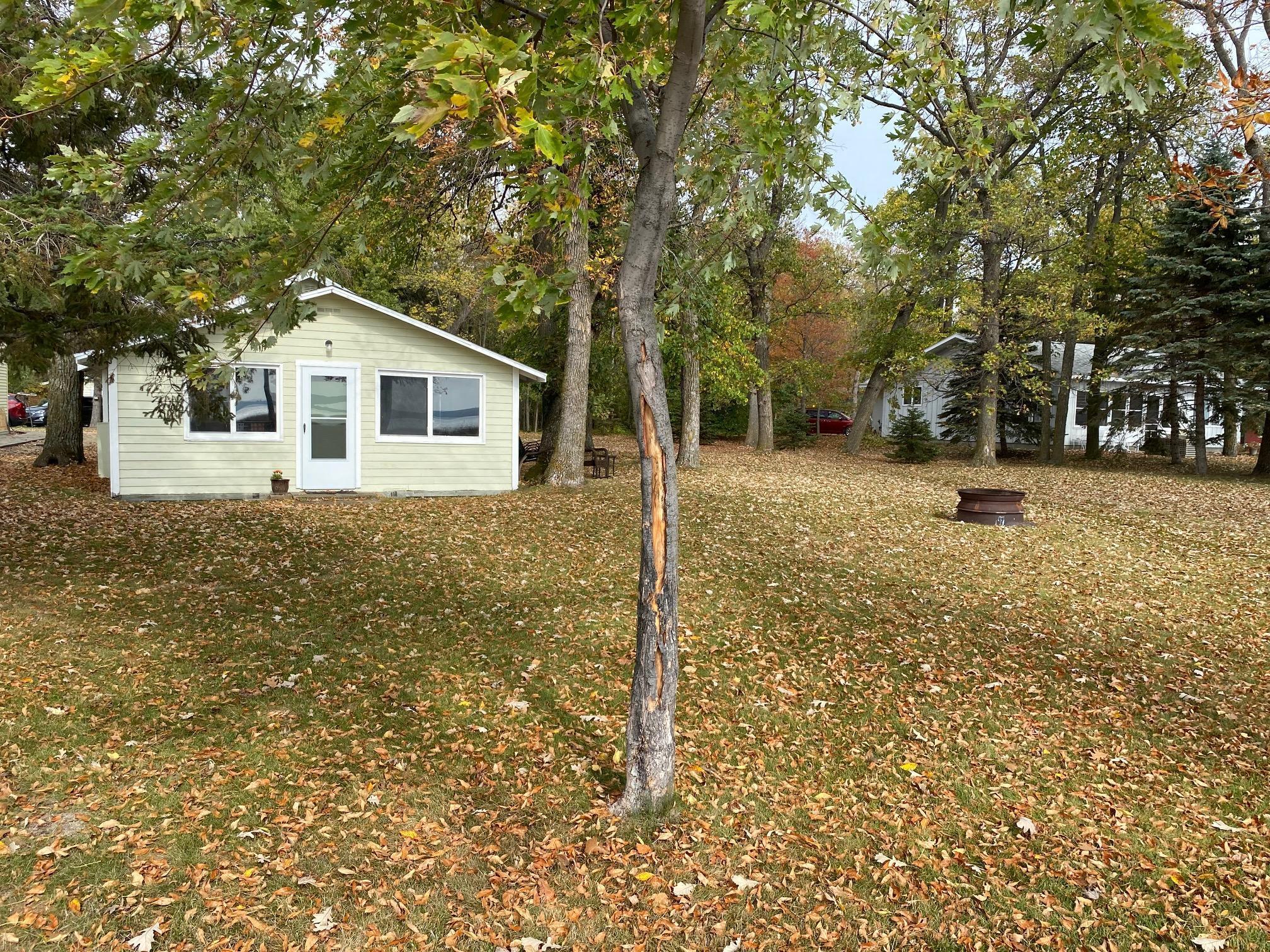 1956 single family home for sale at 42606 Pleasure Park Road in Ottertail, MN — 2 bed, 1 bath (photo 4 of 31)