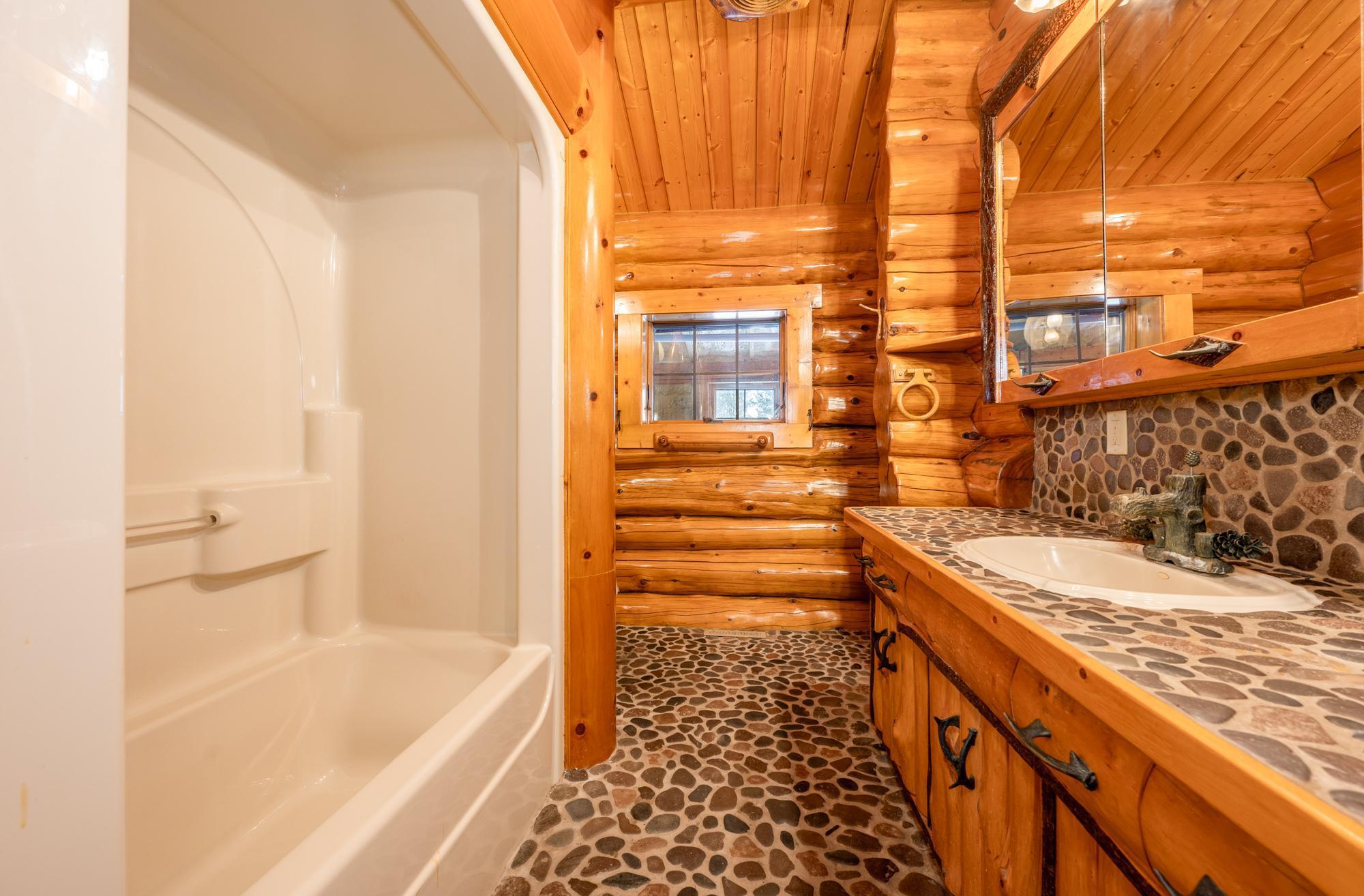 1997 single family home for sale at 24359 North Road in Bovey, MN — 5 bed, 2 bath (photo 25 of 50)