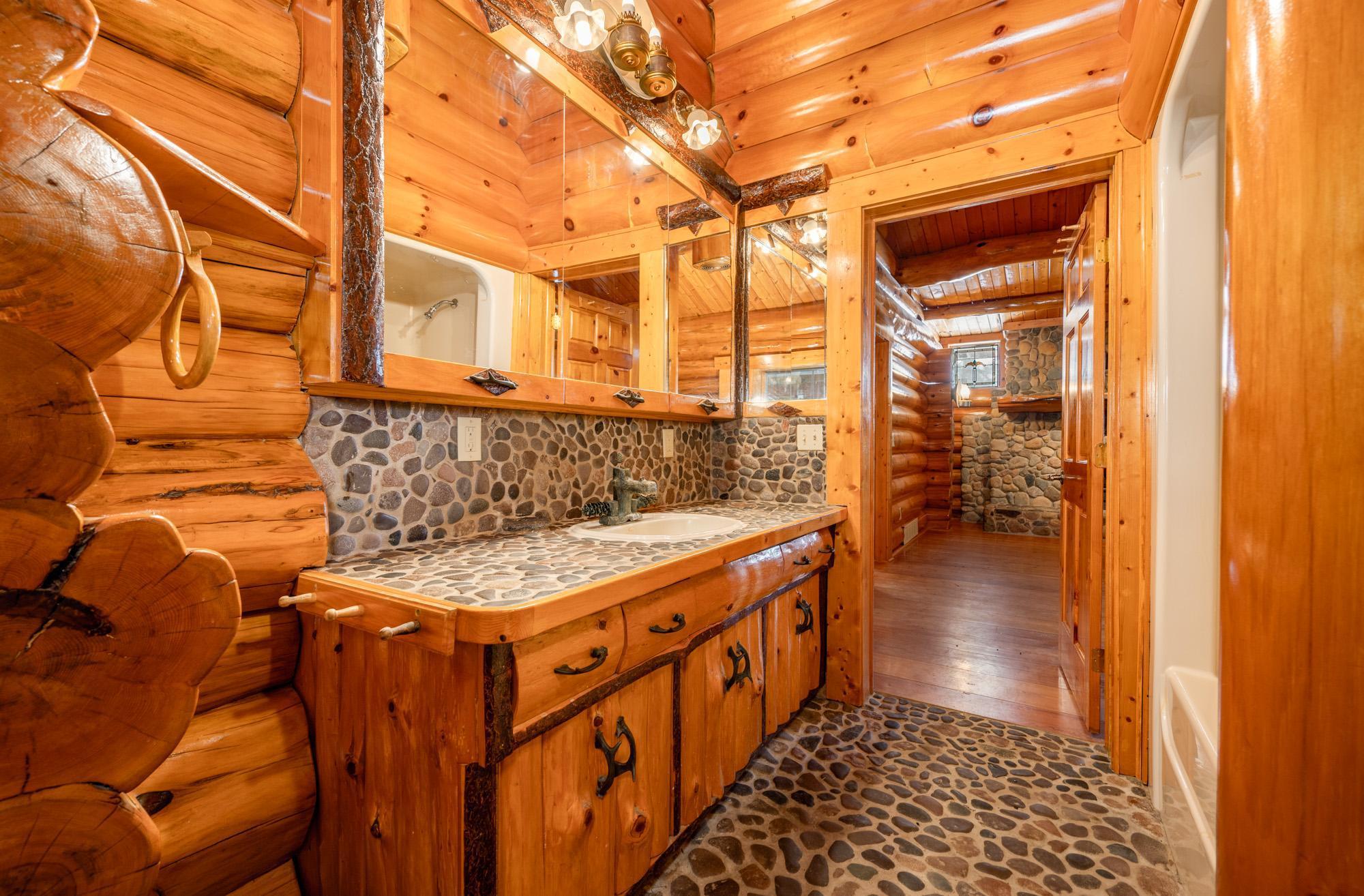1997 single family home for sale at 24359 North Road in Bovey, MN — 5 bed, 2 bath (photo 26 of 50)