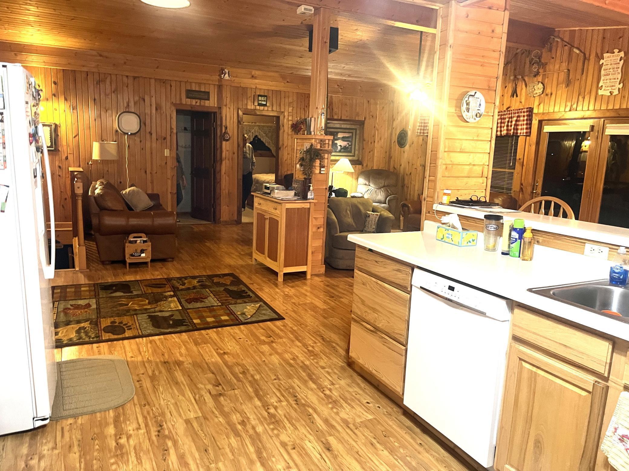 1958 single family home for sale at 38919 E Union Drive in Erskine, MN — 4 bed, 2 bath (photo 14 of 45)