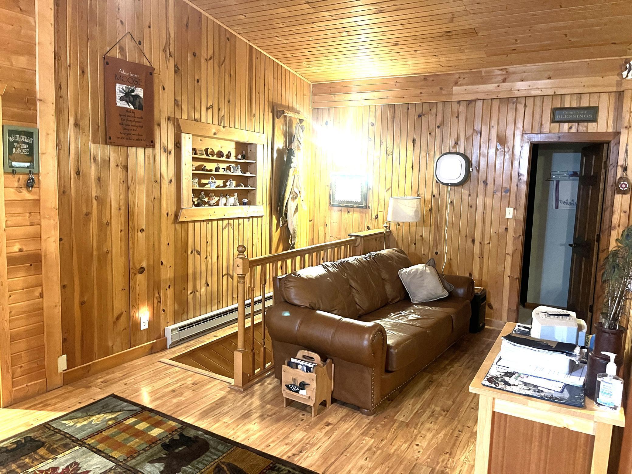 1958 single family home for sale at 38919 E Union Drive in Erskine, MN — 4 bed, 2 bath (photo 4 of 45)
