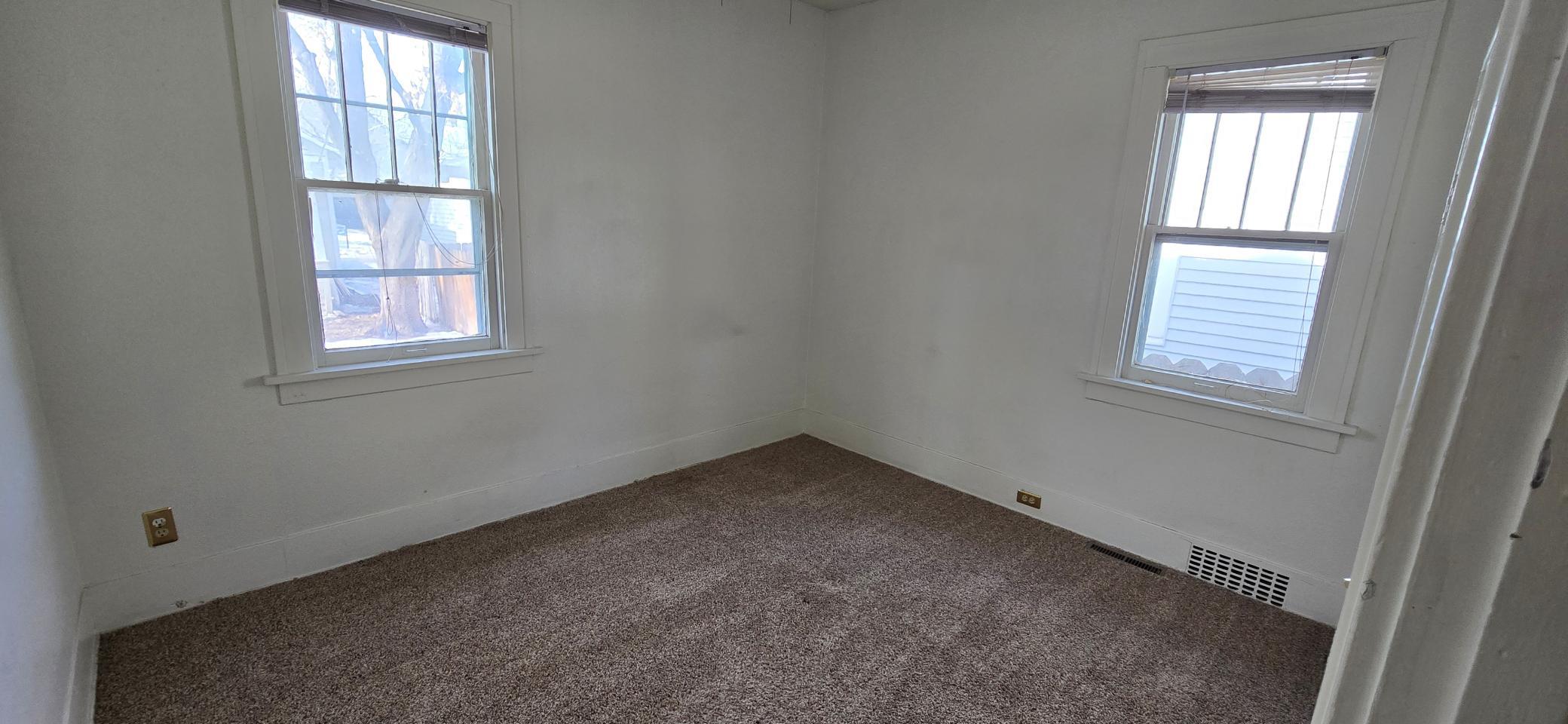 714 Oak Street N, Fargo ND 58102 - Photo 28 of 41