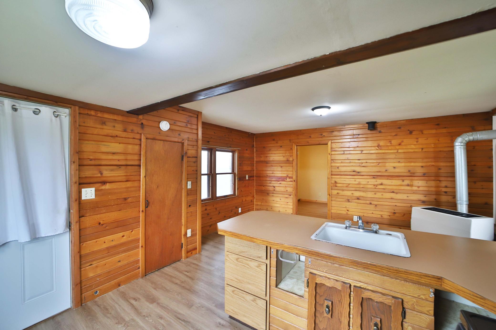1970 single family home for sale at 7405 Novotny Road in Brainerd, MN — 1 bed, 1 bath (photo 4 of 13)