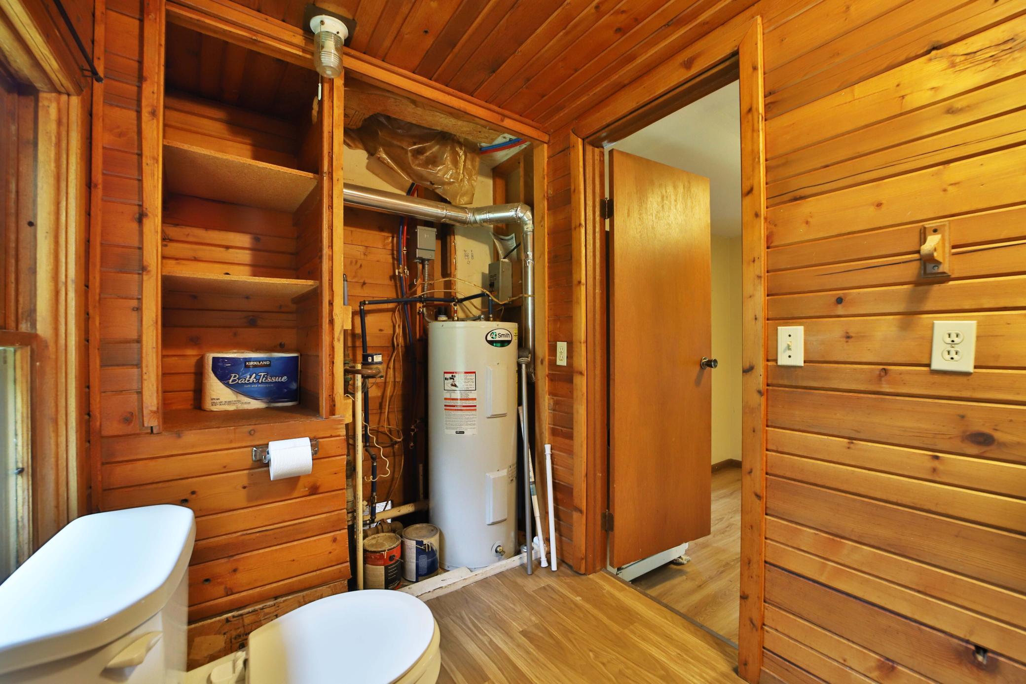1970 single family home for sale at 7405 Novotny Road in Brainerd, MN — 1 bed, 1 bath (photo 9 of 13)