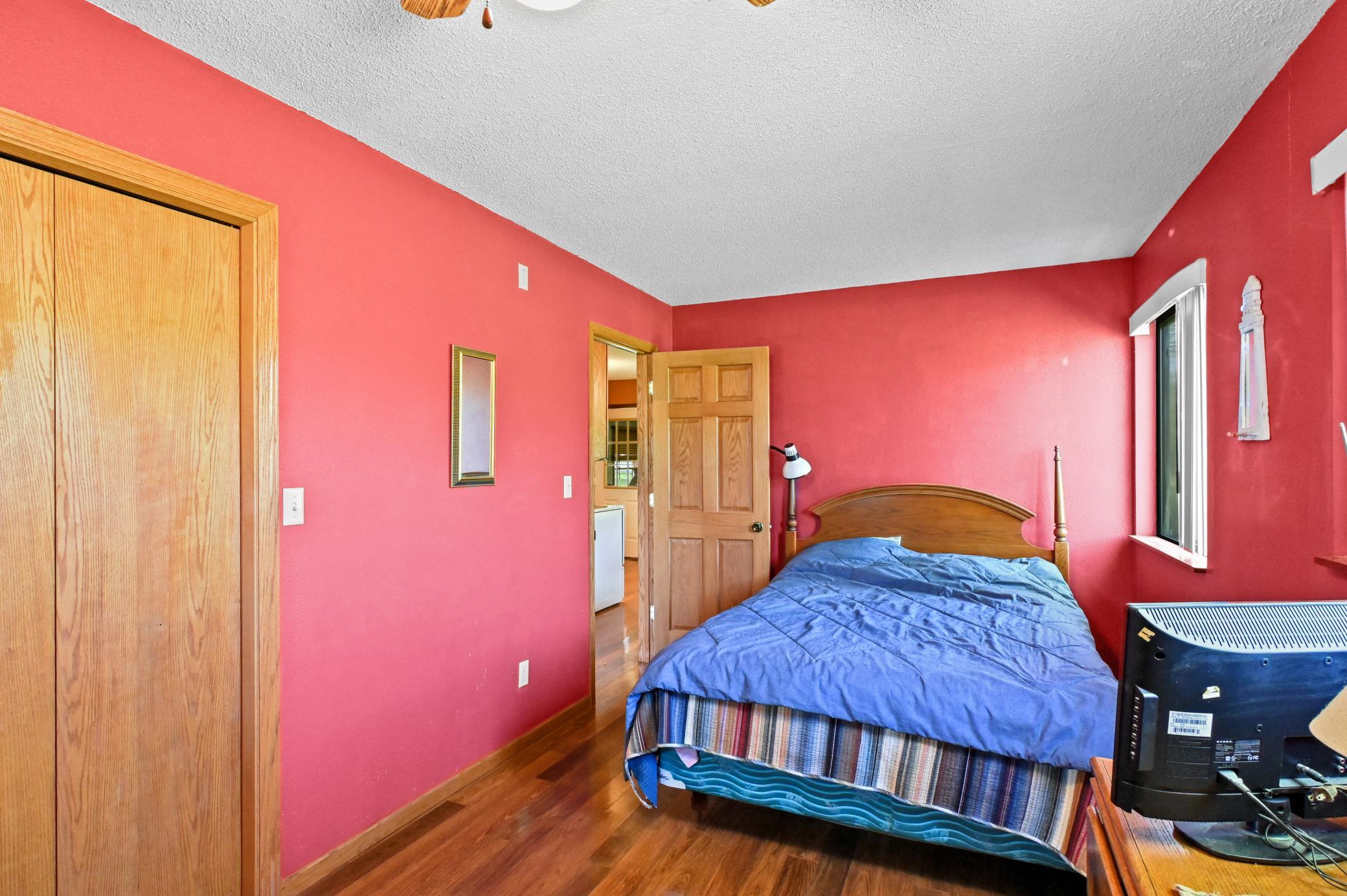 1986 single family home for sale at 3865 Wahtomin Trail NW in Alexandria, MN — 2 bed, 1 bath (photo 14 of 32)