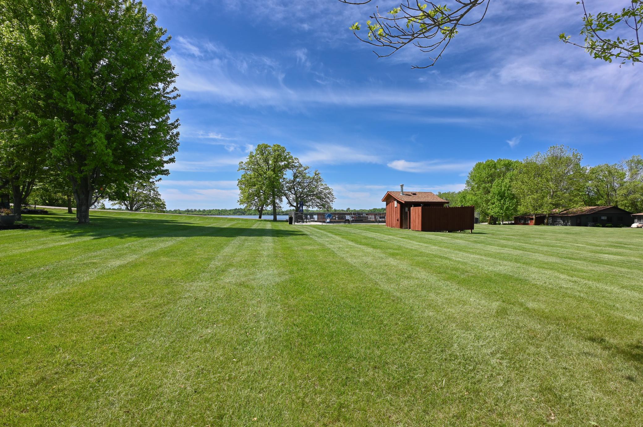 1986 single family home for sale at 3865 Wahtomin Trail NW in Alexandria, MN — 2 bed, 1 bath (photo 16 of 32)