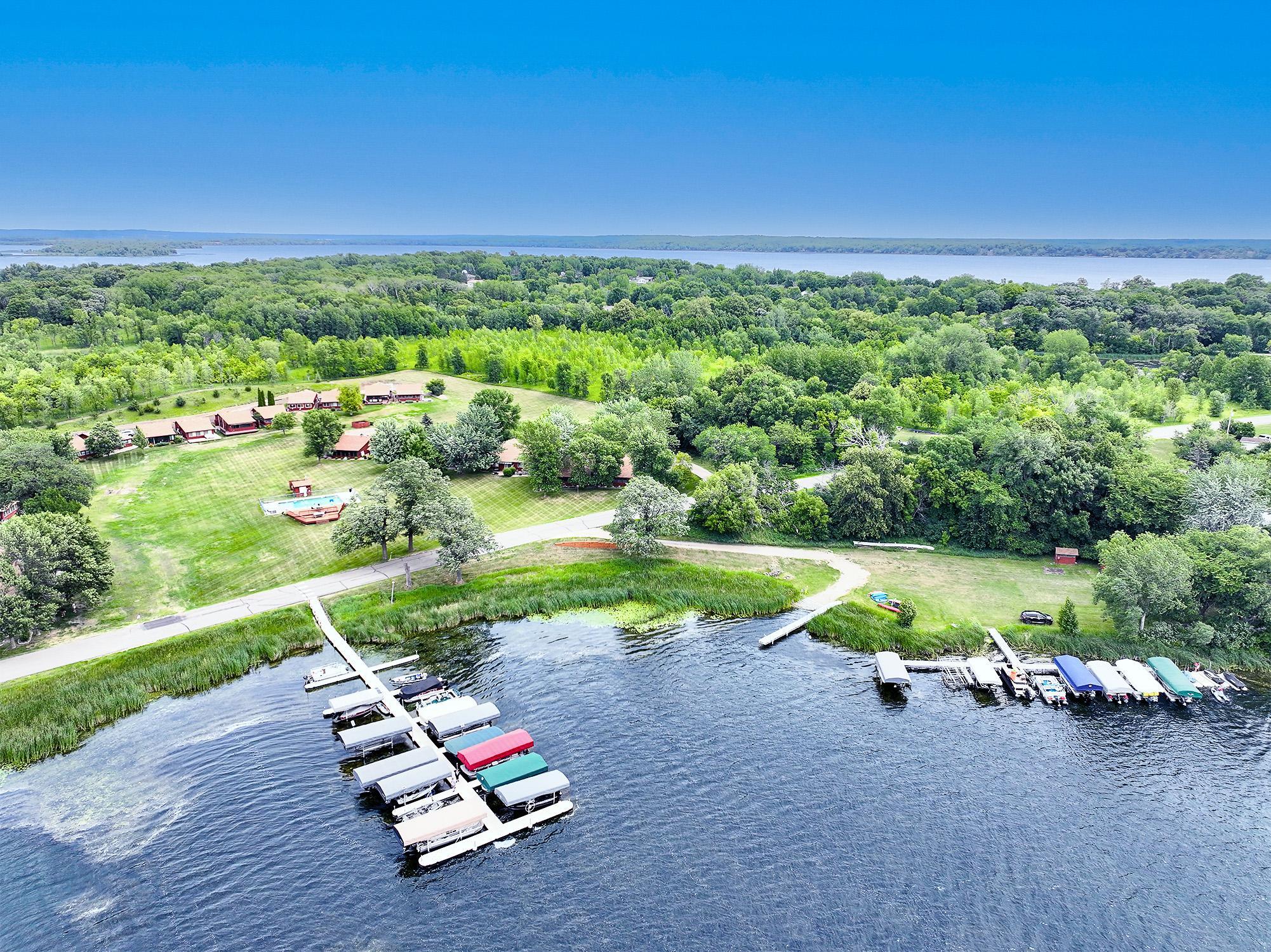 1986 single family home for sale at 3865 Wahtomin Trail NW in Alexandria, MN — 2 bed, 1 bath (photo 19 of 32)