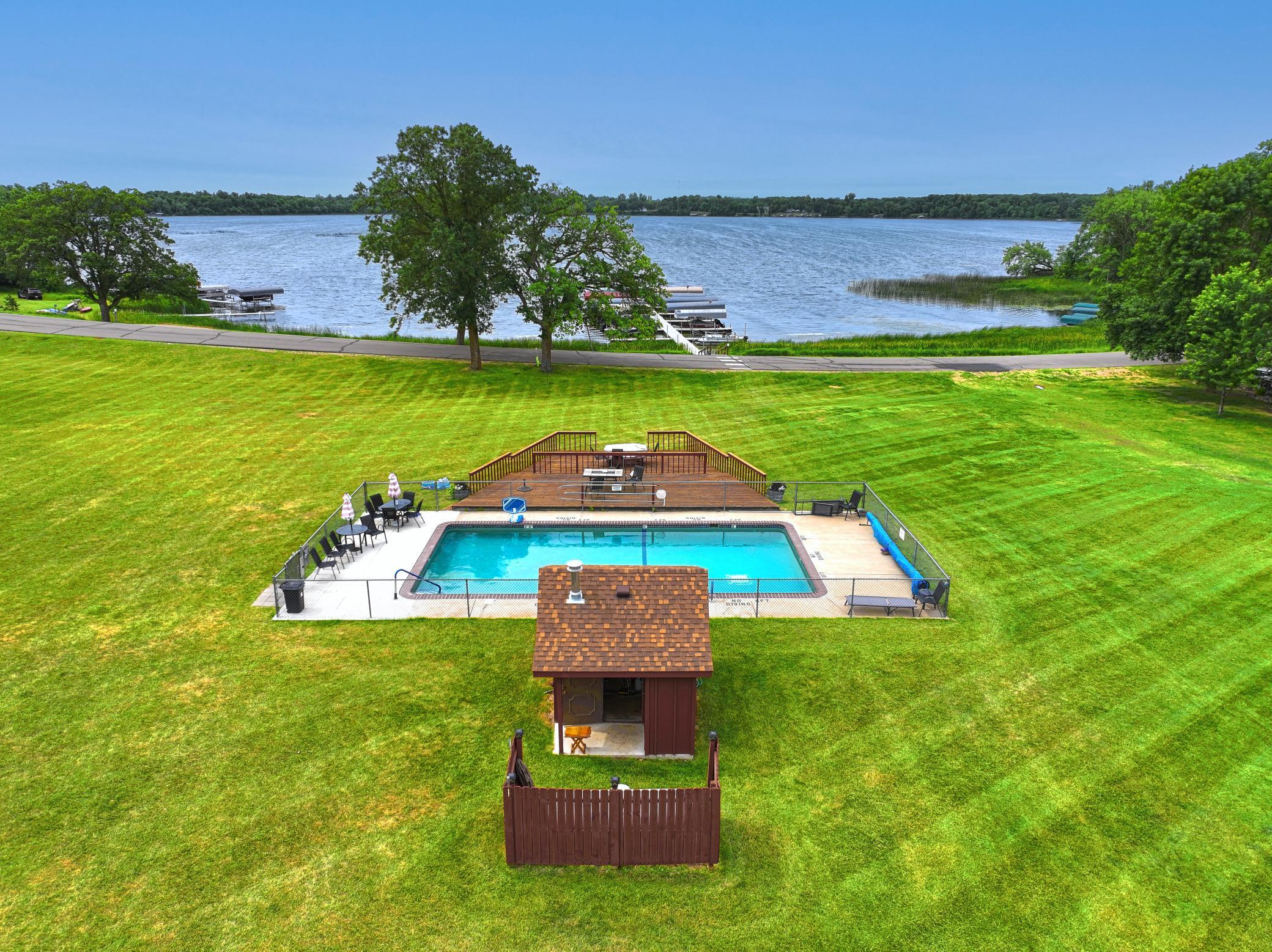 1986 single family home for sale at 3865 Wahtomin Trail NW in Alexandria, MN — 2 bed, 1 bath (photo 28 of 32)