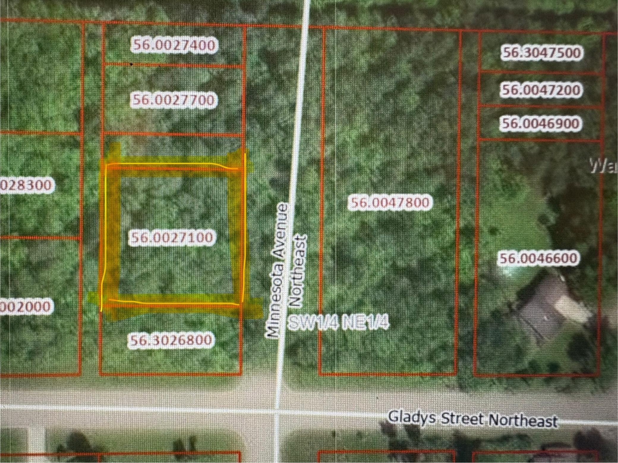 land for sale at TBD Minnesota Ave NE in Warroad, MN (photo 2 of 9)
