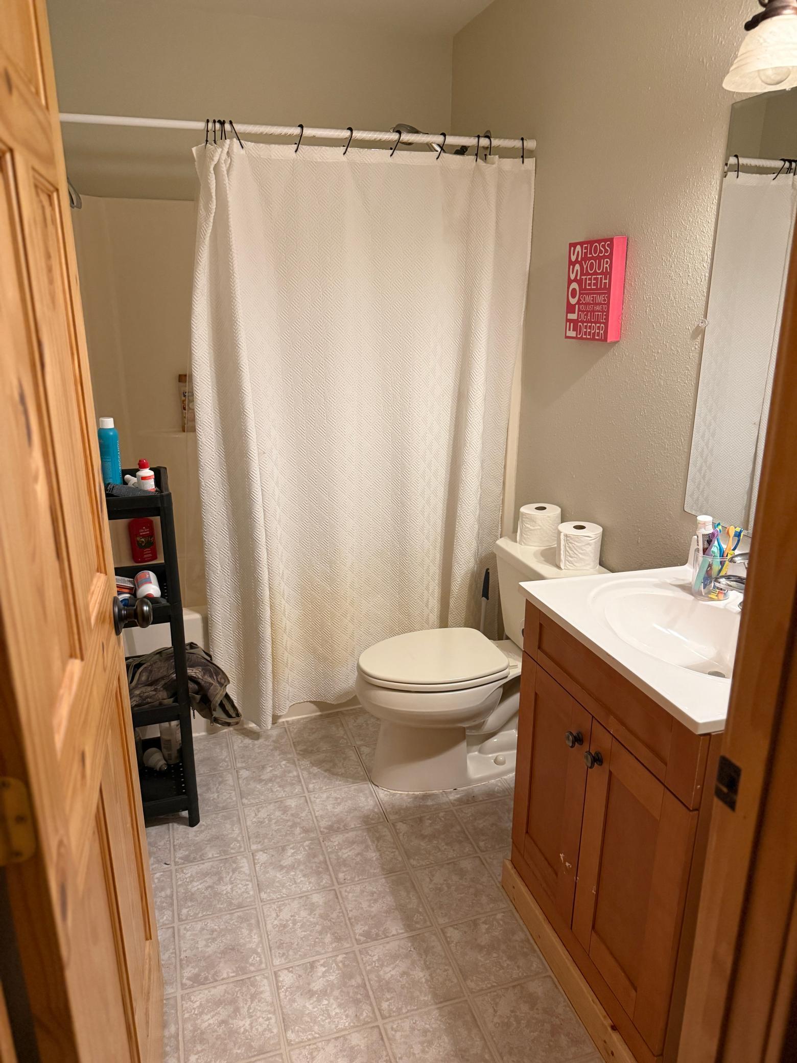 2006 single family home for sale at 454 Wagon Wheel Drive SE, Unit 17 in Bemidji, MN — 5 bed, 3 bath (photo 10 of 17)
