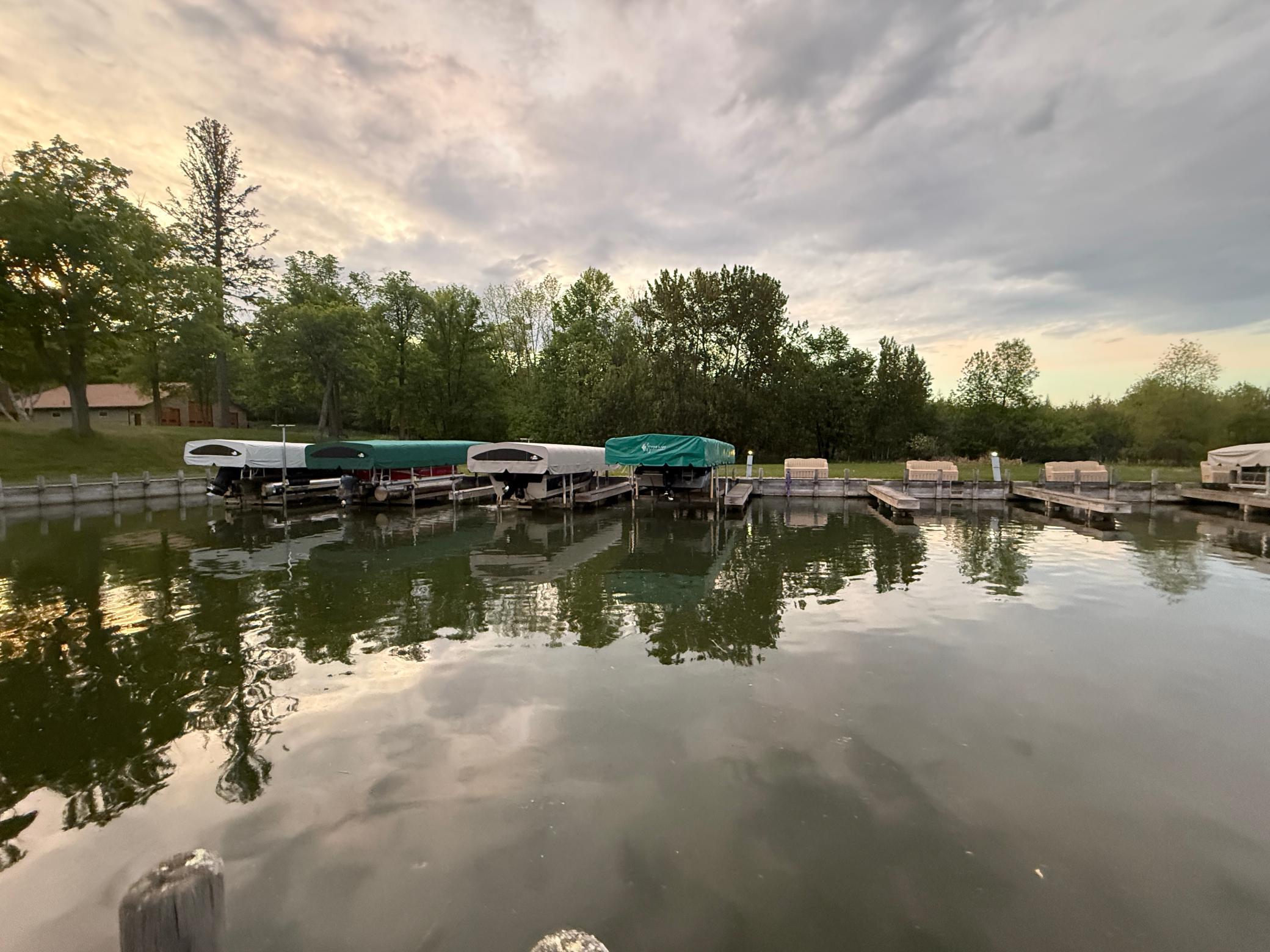 2006 single family home for sale at 454 Wagon Wheel Drive SE, Unit 17 in Bemidji, MN — 5 bed, 3 bath (photo 15 of 17)