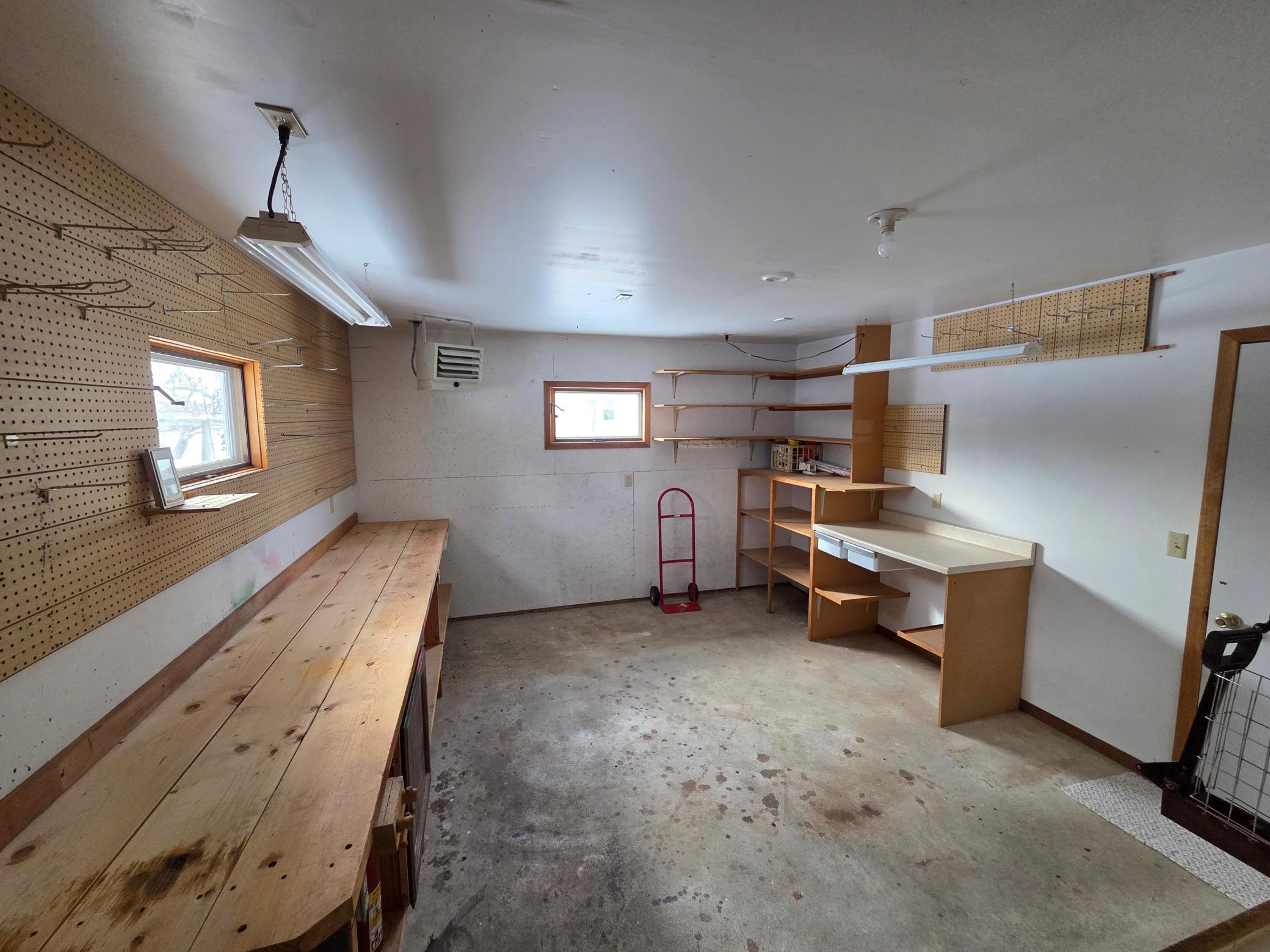 1906 single family home for sale at 107 Lincoln Avenue NW in Twin Valley, MN — 4 bed, 3 bath (photo 21 of 35)