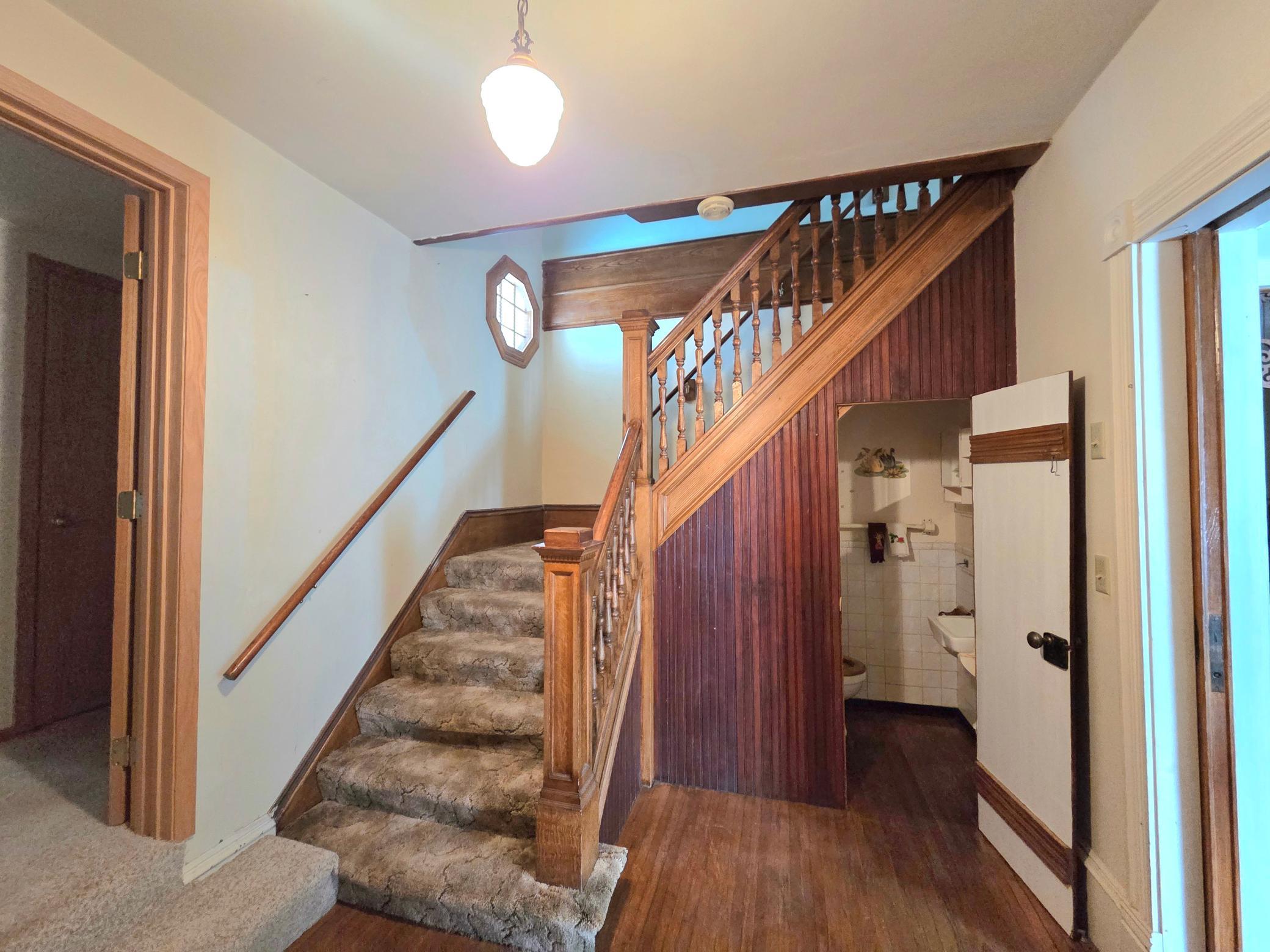 1906 single family home for sale at 107 Lincoln Avenue NW in Twin Valley, MN — 4 bed, 3 bath (photo 7 of 35)