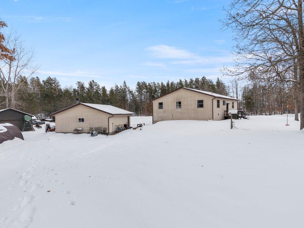 2002 single family home for sale at 5422 State 87 SW in Backus, MN — 5 bed, 2 bath (photo 30 of 37)