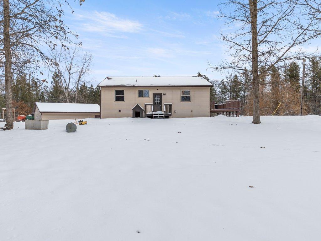 2002 single family home for sale at 5422 State 87 SW in Backus, MN — 5 bed, 2 bath (photo 37 of 37)