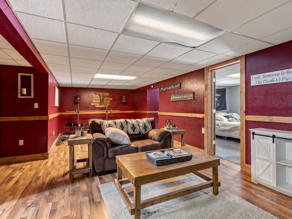 2002 single family home for sale at 5422 State 87 SW in Backus, MN — 5 bed, 2 bath (photo 5 of 37)
