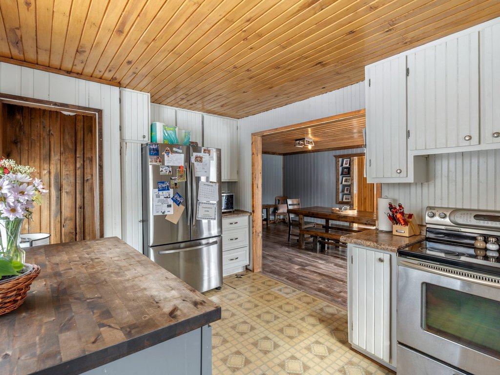 2002 single family home for sale at 5422 State 87 SW in Backus, MN — 5 bed, 2 bath (photo 6 of 37)