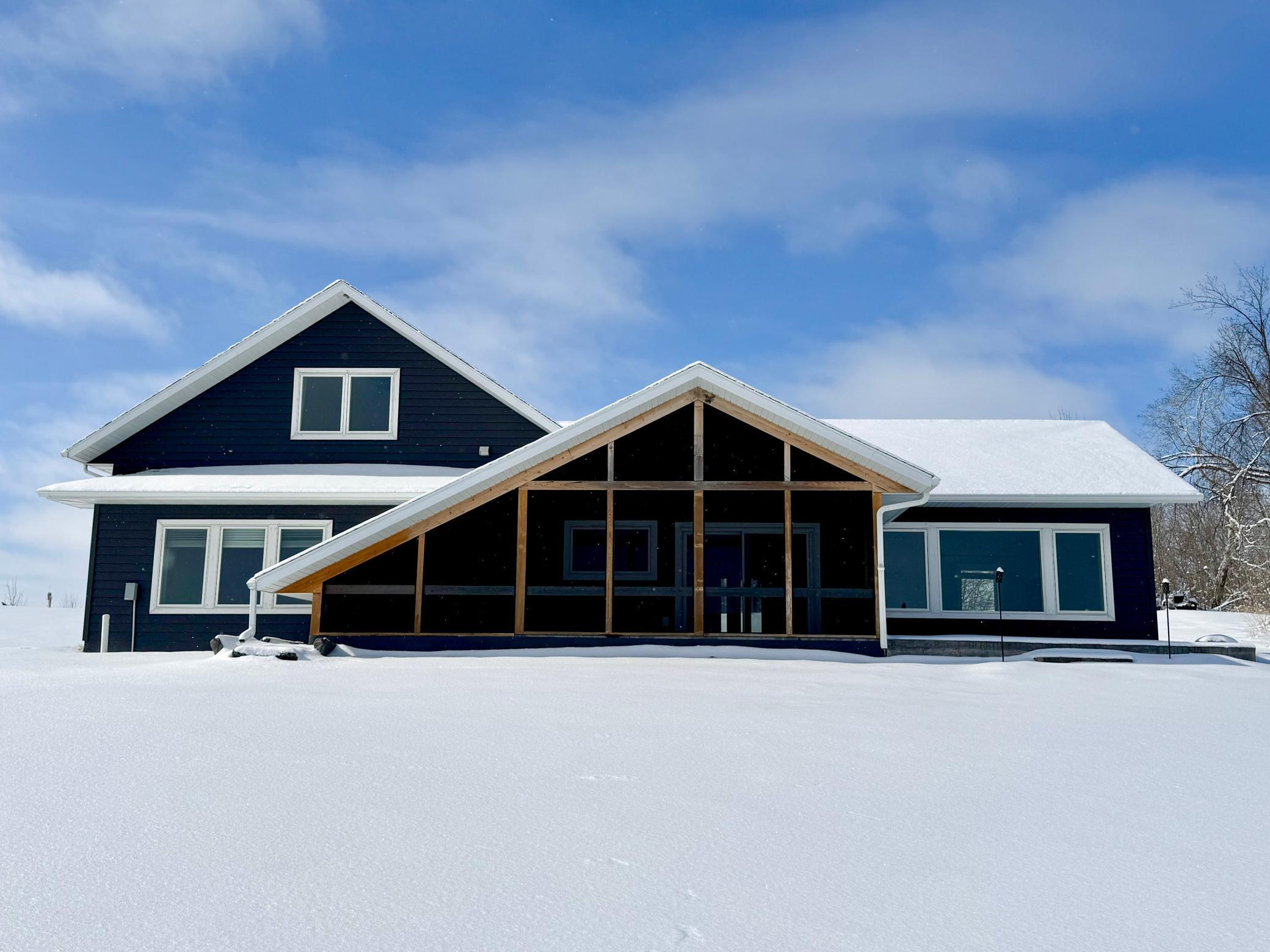 2018 single family home for sale at 24718 W Elbow Road in Pelican Rapids, MN — 3 bed, 2 bath (photo 35 of 38)