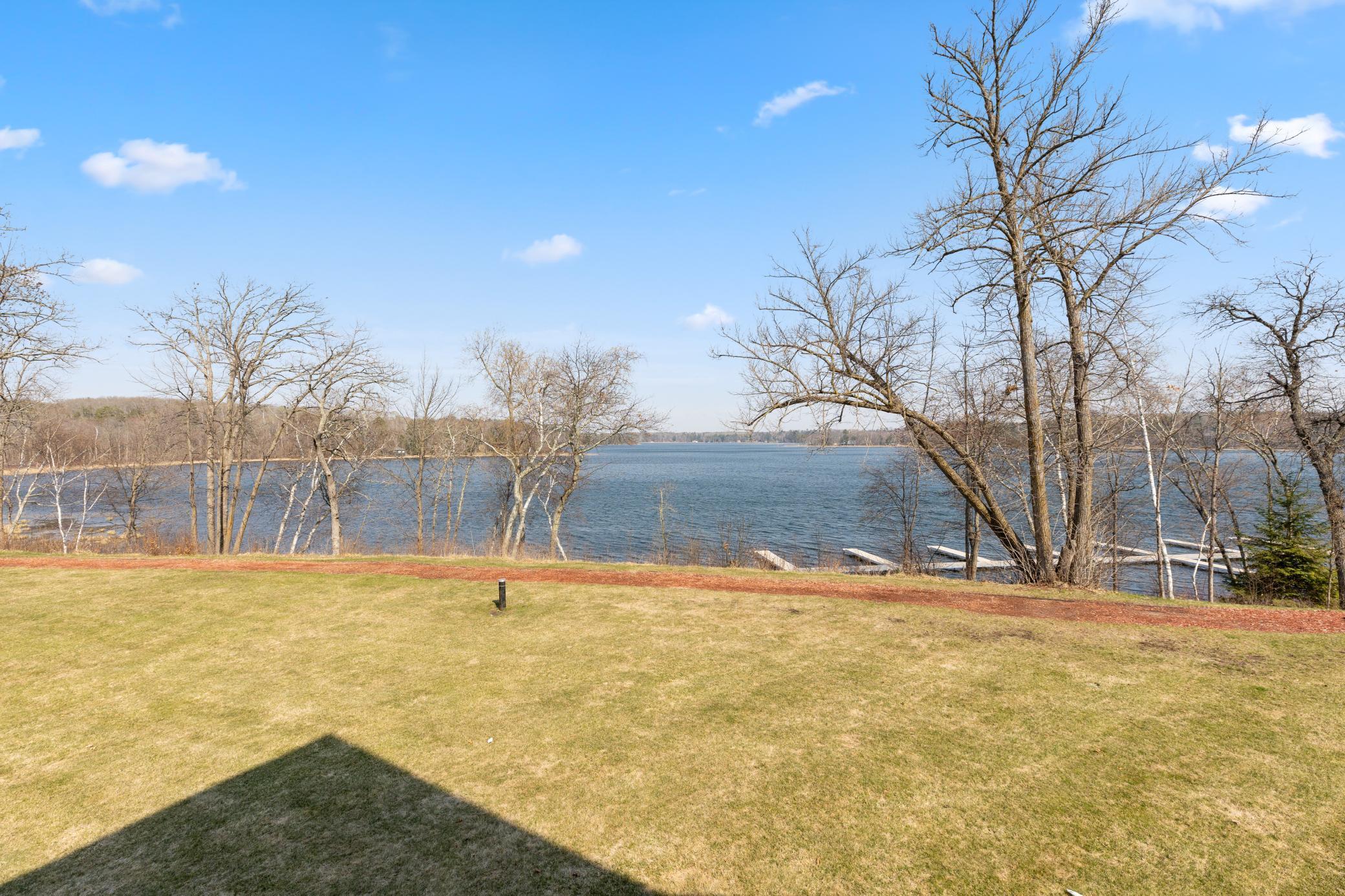 2007 home for sale at 5586 White Pine Drive, Unit 20 in Pequot Lakes, MN — 4 bed, 4 bath (photo 7 of 26)