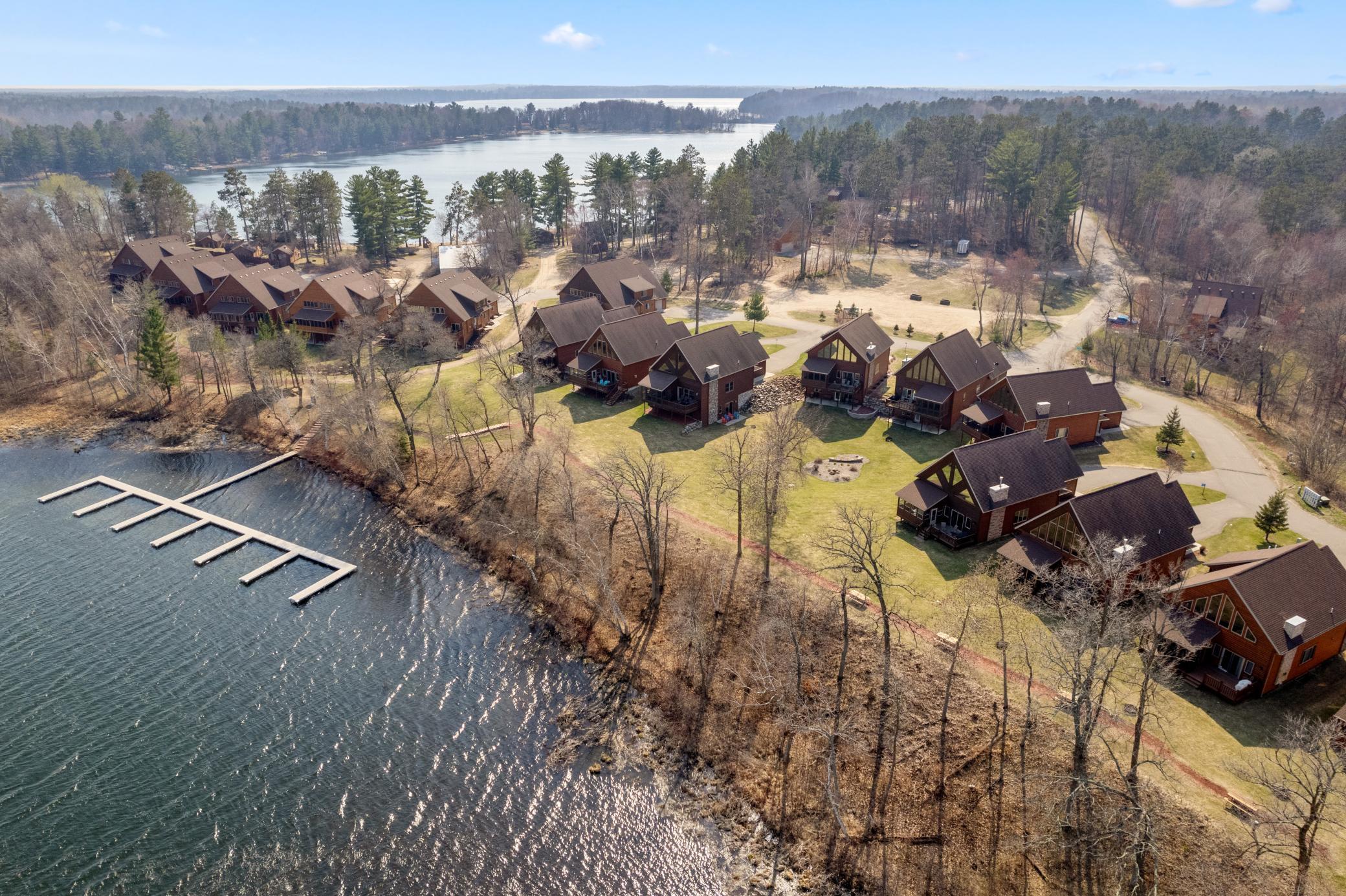 2007 home for sale at 5586 White Pine Drive, Unit 20 in Pequot Lakes, MN — 4 bed, 4 bath (photo 25 of 26)