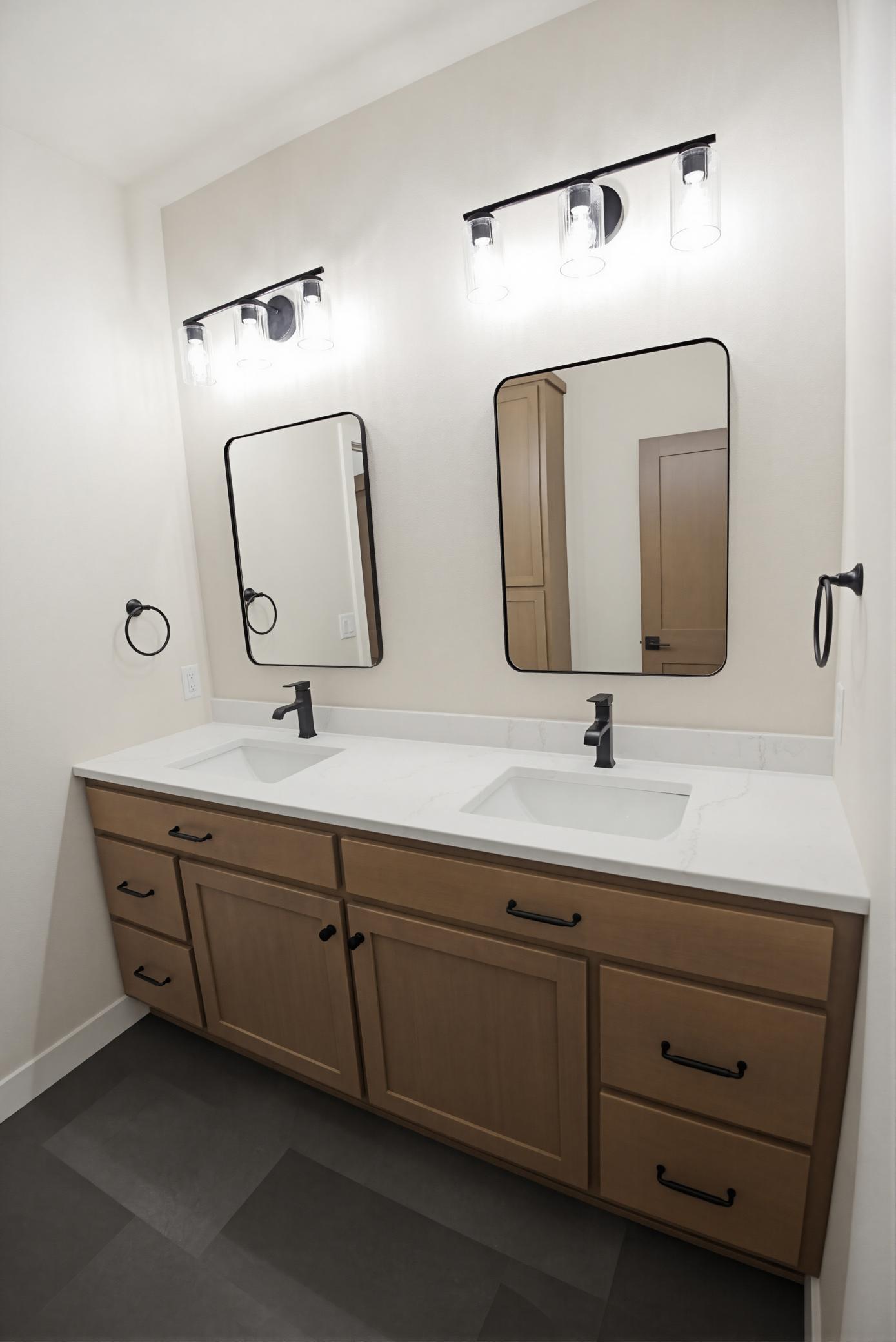 2026 single family home for sale at 6520 Selkirk Drive S in Fargo, ND — 6 bed, 5 bath (photo 60 of 70)