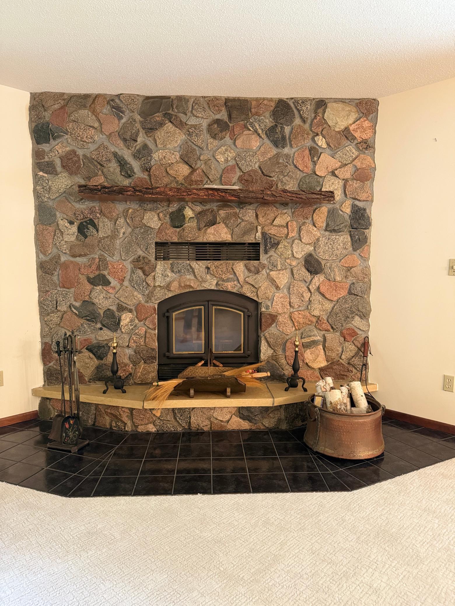 1936 single family home for sale at 39130 Notebloom Lane in Waubun, MN — 4 bed, 3 bath (photo 14 of 49)