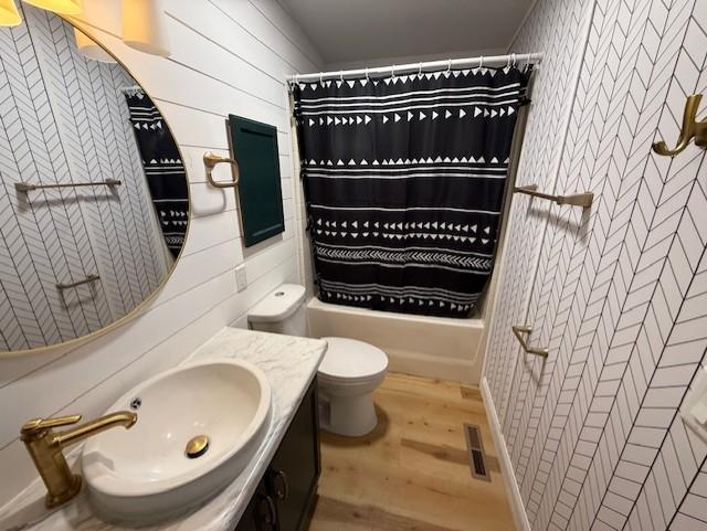 1999 single family home for sale at 123 8th Street N in Breckenridge, MN — 3 bed, 2 bath (photo 23 of 29)