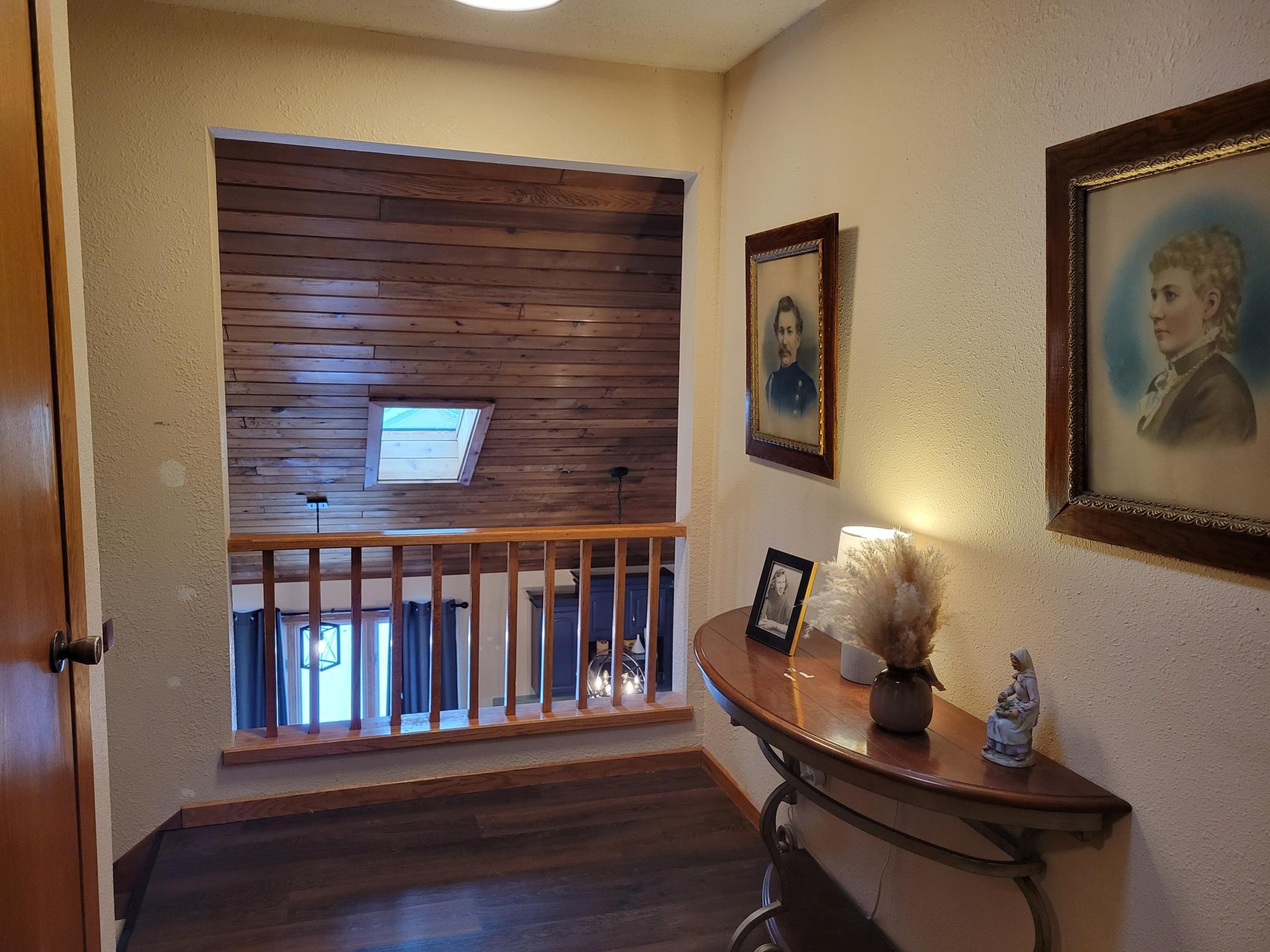 1930 single family home for sale at 405 Riverside Avenue S in Thief River Falls, MN — 4 bed, 2 bath (photo 14 of 31)
