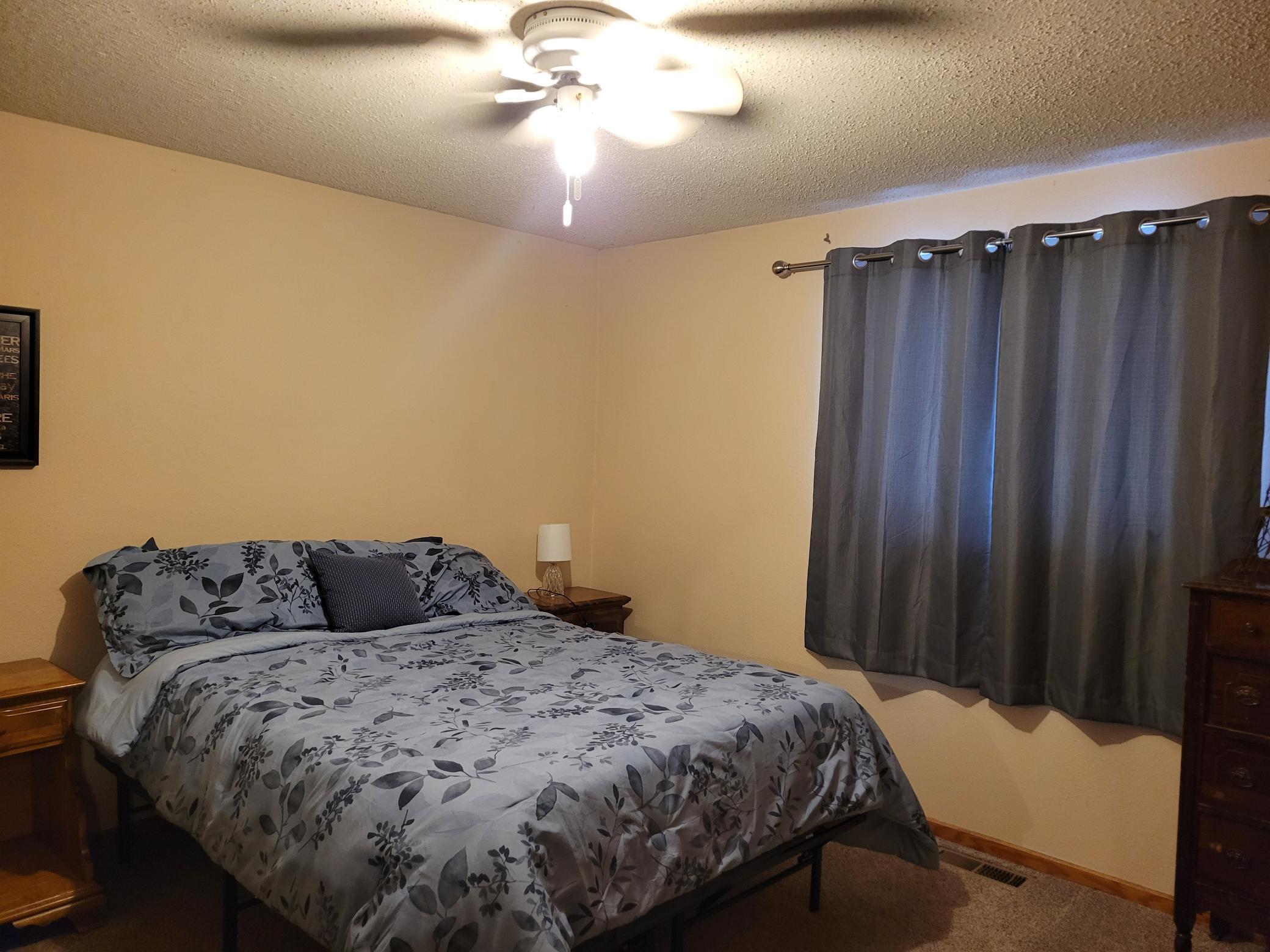 1930 single family home for sale at 405 Riverside Avenue S in Thief River Falls, MN — 4 bed, 2 bath (photo 16 of 31)