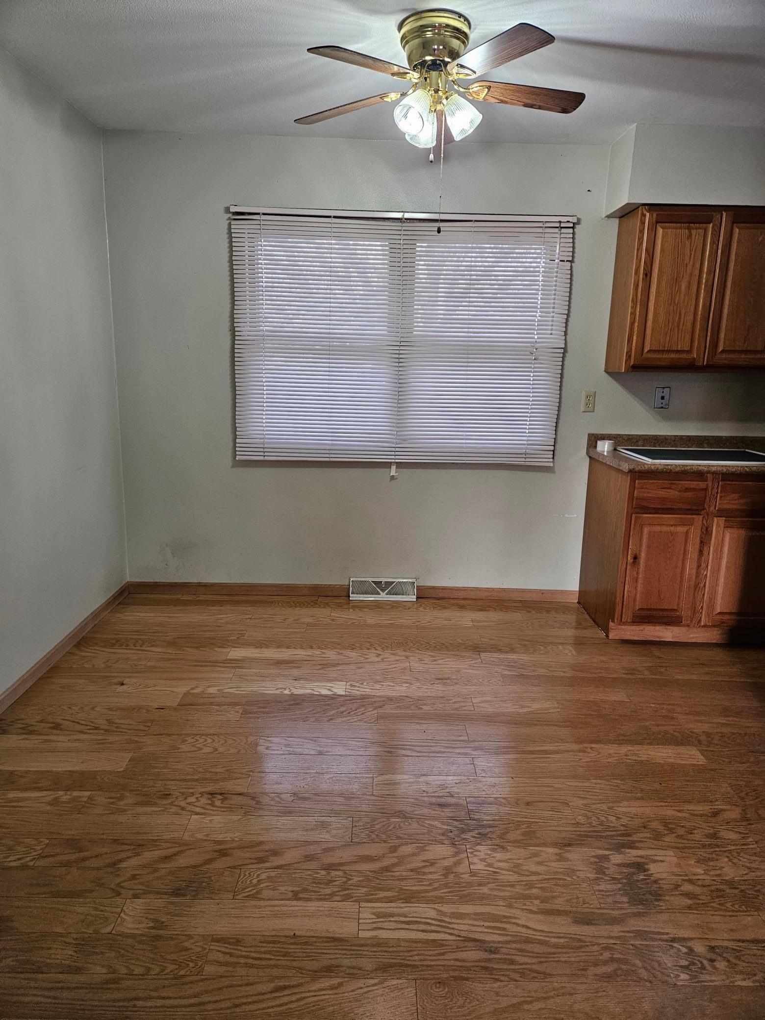 619 12th Street N, Breckenridge MN 56520 - Photo 4 of 23