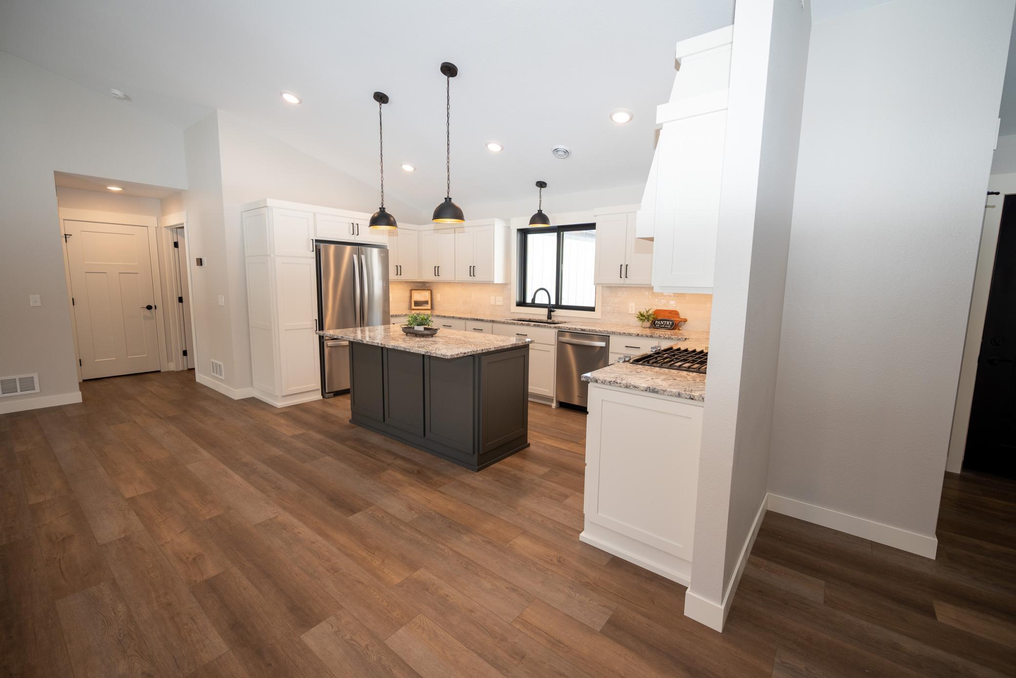 2025 single family home for sale at 29838 Ranchette Drive in Breezy Point, MN — 3 bed, 2 bath (photo 2 of 22)