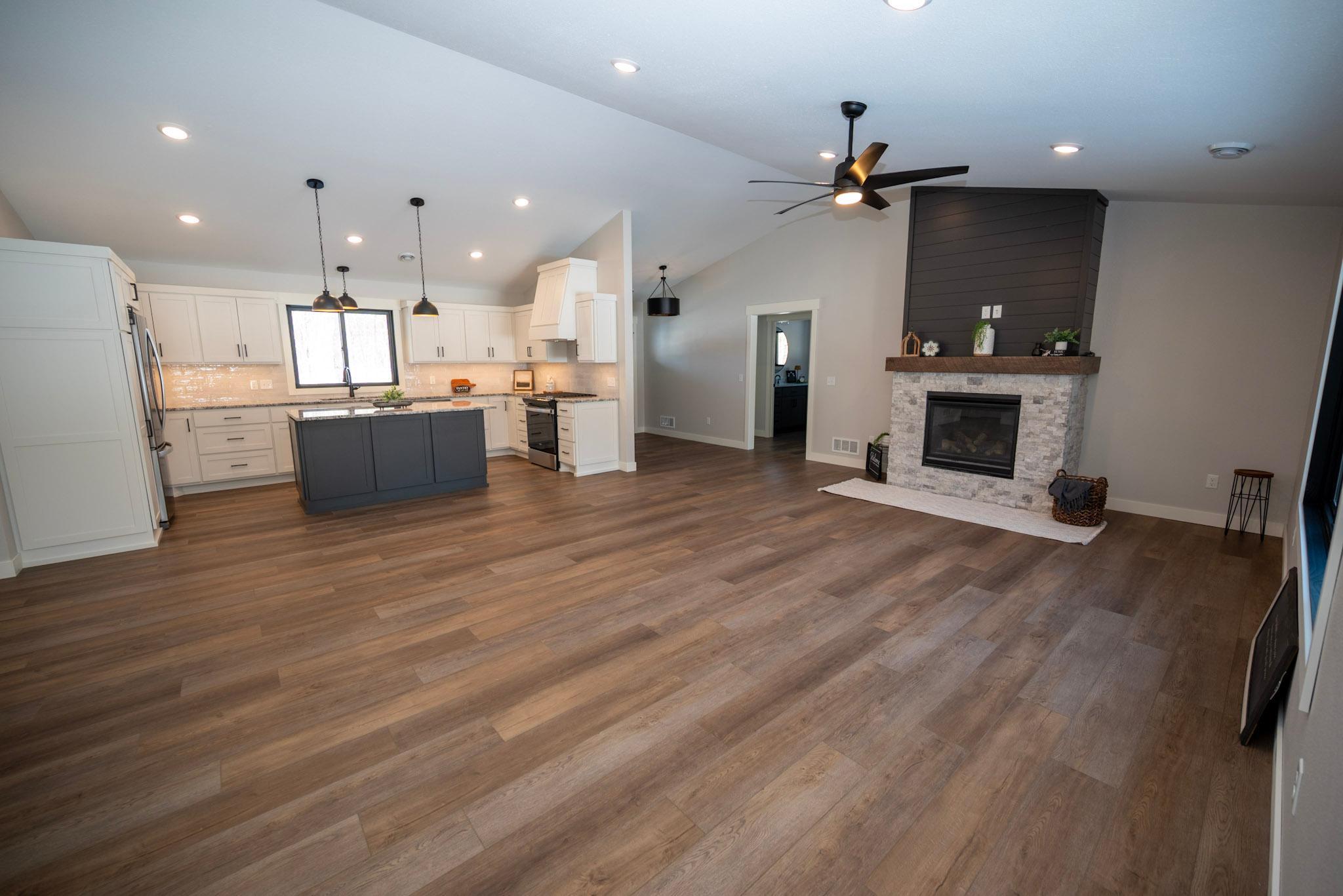 2025 single family home for sale at 29838 Ranchette Drive in Breezy Point, MN — 3 bed, 2 bath (photo 12 of 22)