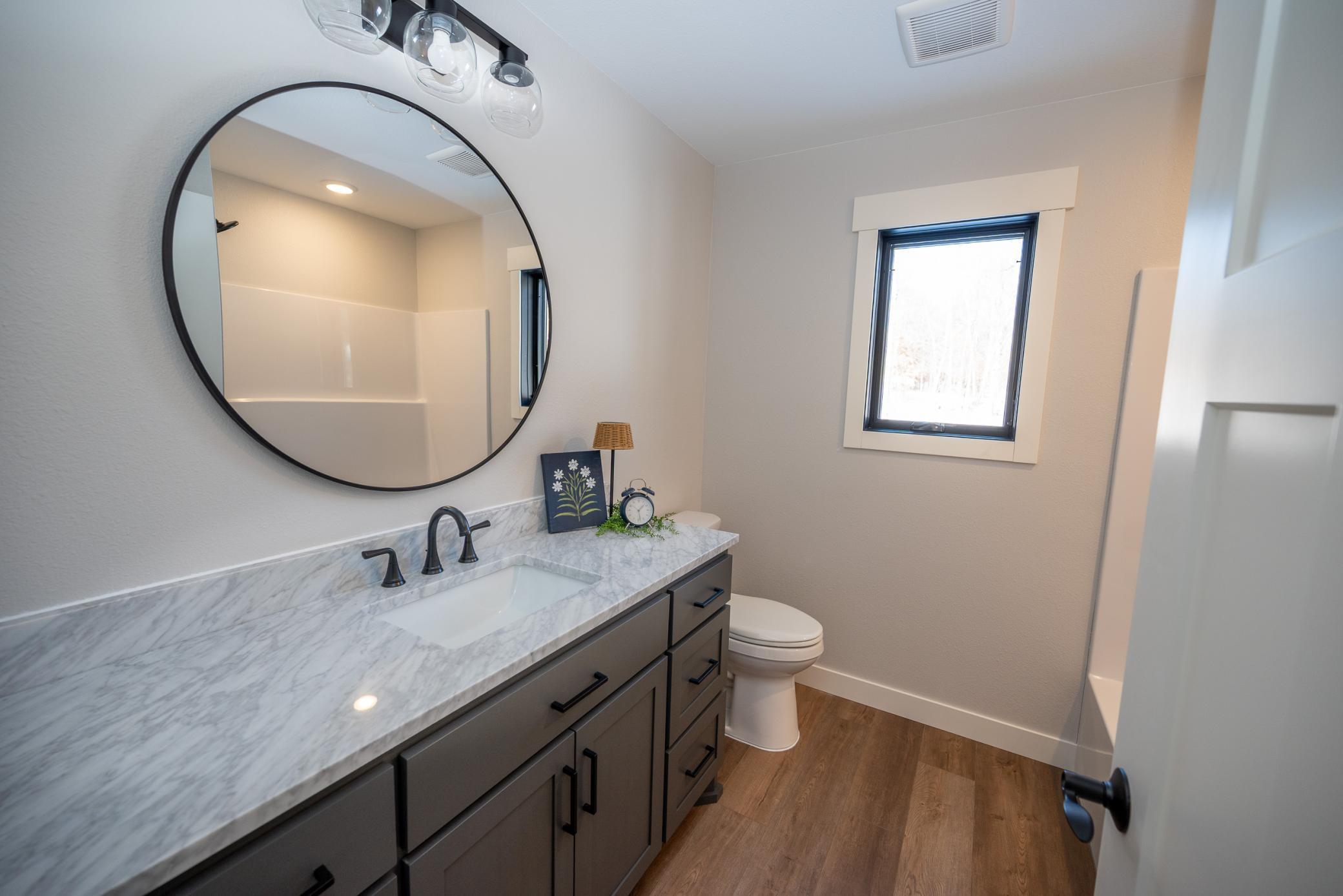 2025 single family home for sale at 29838 Ranchette Drive in Breezy Point, MN — 3 bed, 2 bath (photo 16 of 22)