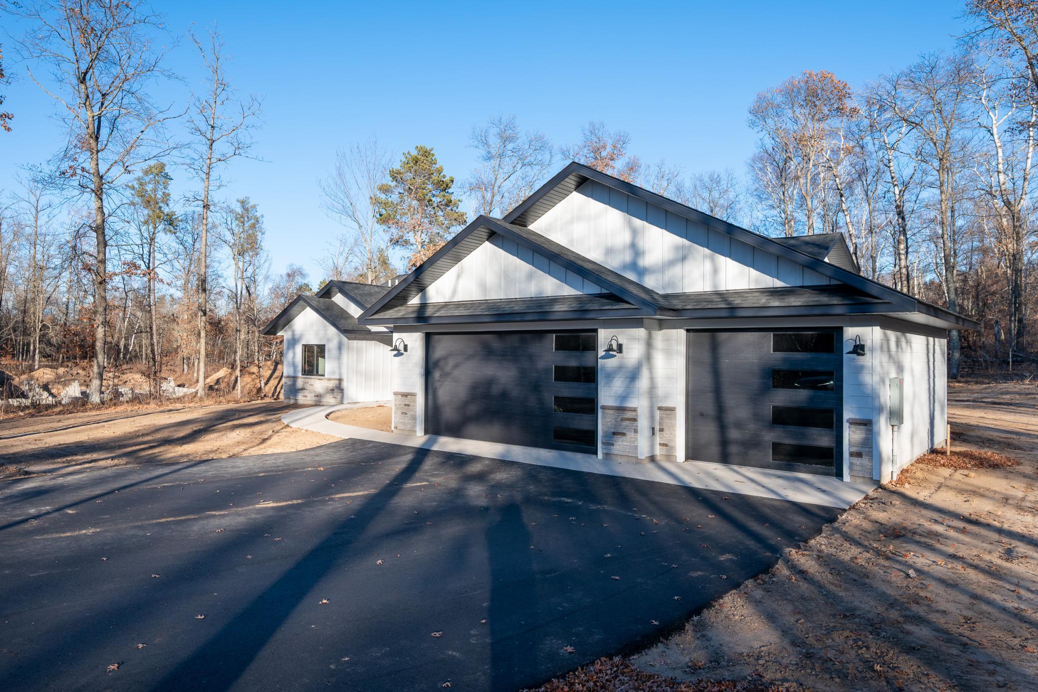 2025 single family home for sale at 29838 Ranchette Drive in Breezy Point, MN — 3 bed, 2 bath (photo 20 of 22)