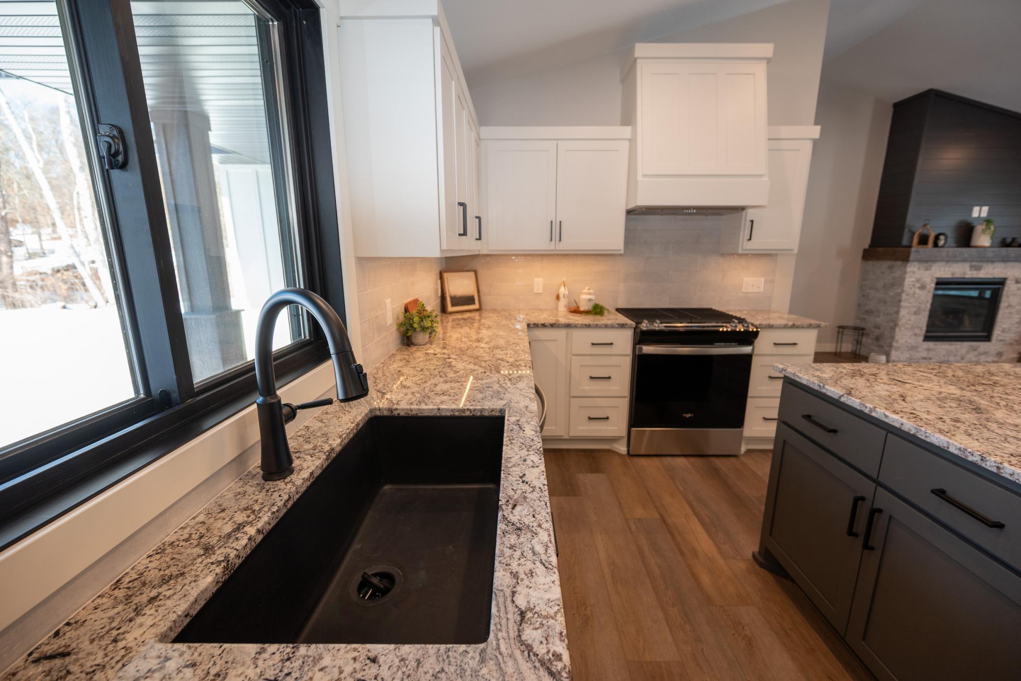 2025 single family home for sale at 29838 Ranchette Drive in Breezy Point, MN — 3 bed, 2 bath (photo 5 of 22)