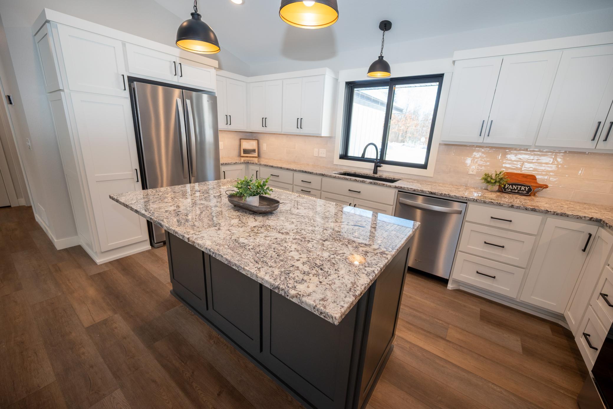 2025 single family home for sale at 29838 Ranchette Drive in Breezy Point, MN — 3 bed, 2 bath (photo 4 of 19)